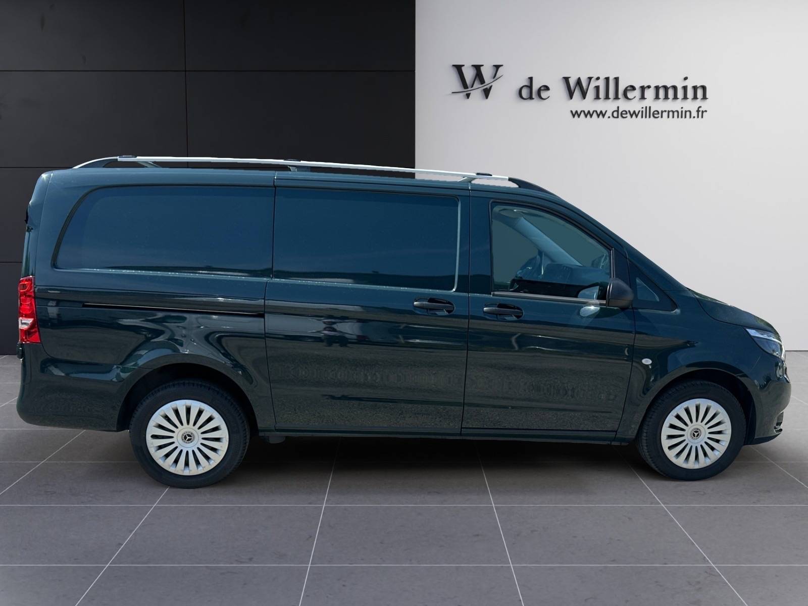 Image Mercedes-Benz VITO 119 CDI 4x4 Fourgon Long  VITO FGN 119 CDI LONG SELECT 119 CDI 4x4 Fourgon Long