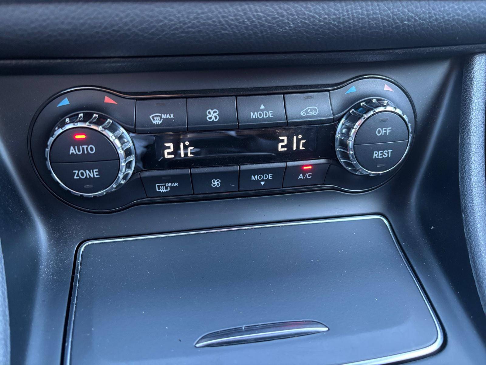 Image Mercedes-Benz CLA COUPÉ CLA 220 d  Coupé Fascination  CLA 220 d 7G-DCT Fascination CLA 220 d  Coupé Fascination