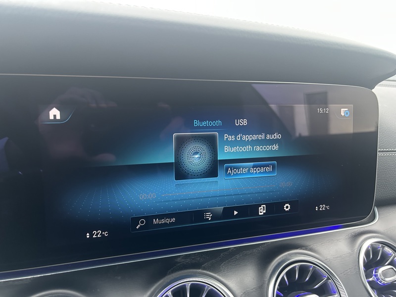 Image Mercedes-Benz CLASSE E COUPÉ Classe E 220 d AMG Line Coupé   Classe E 220 d AMG Line Coupé