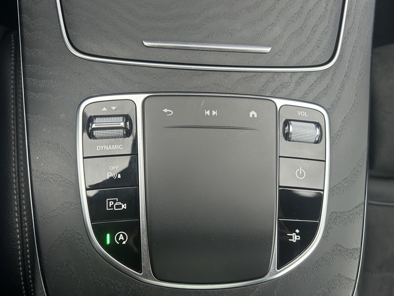 Image Mercedes-Benz CLASSE E COUPÉ Classe E 220 d AMG Line Coupé   Classe E 220 d AMG Line Coupé