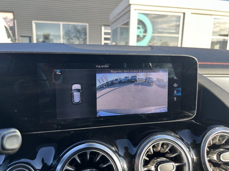 Image Mercedes-Benz EQA 350 4MATIC AMG Line   350 4MATIC AMG Line