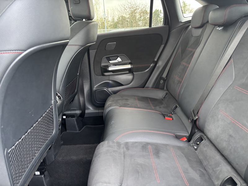 Image Mercedes-Benz GLA 200 d AMG Line   200 d AMG Line