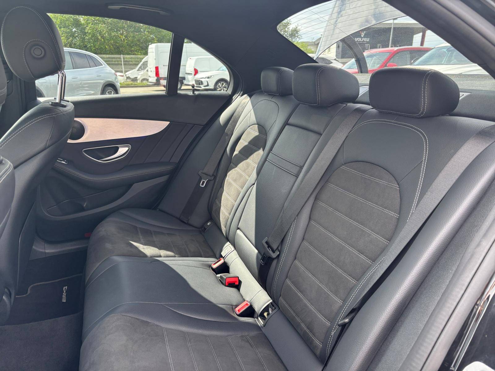 Image Mercedes-Benz CLASSE C BERLINE Classe C 300 e Berline AMG Line  Classe C 300 e Berline AMG Line Classe C 300 e Berline AMG Line