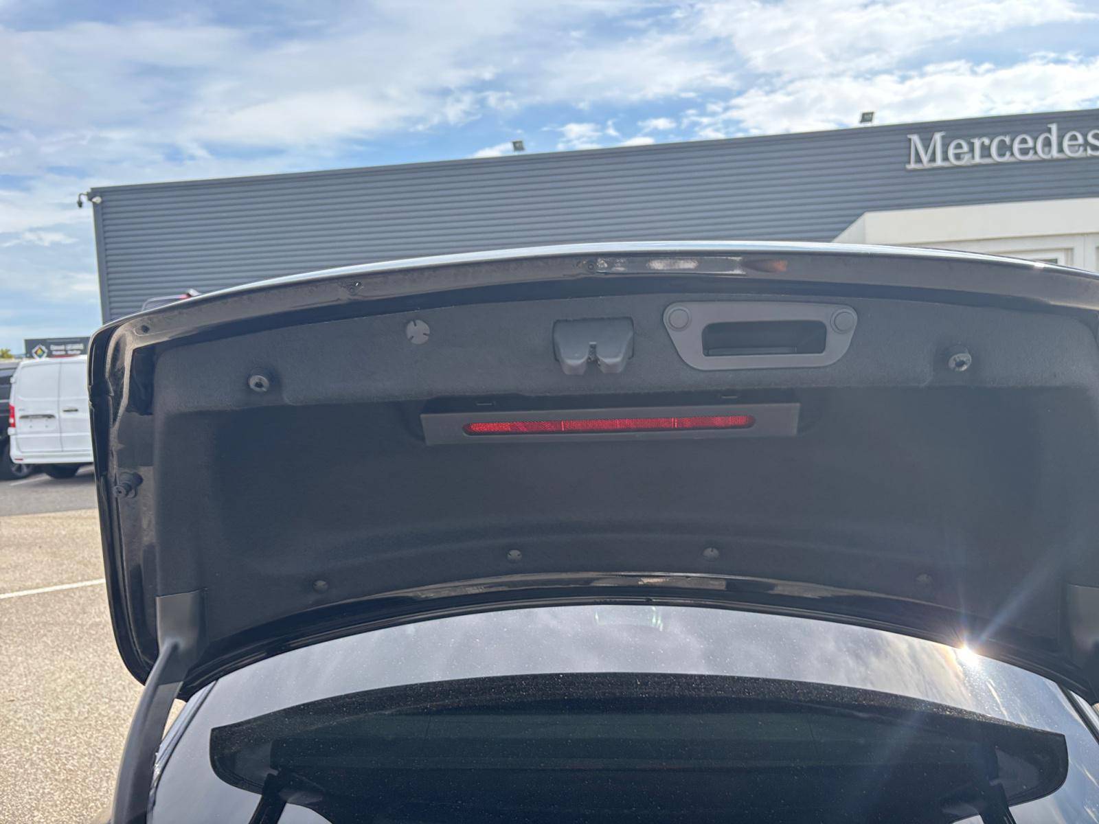 Image Mercedes-Benz CLASSE C BERLINE Classe C 300 e Berline AMG Line  Classe C 300 e Berline AMG Line Classe C 300 e Berline AMG Line