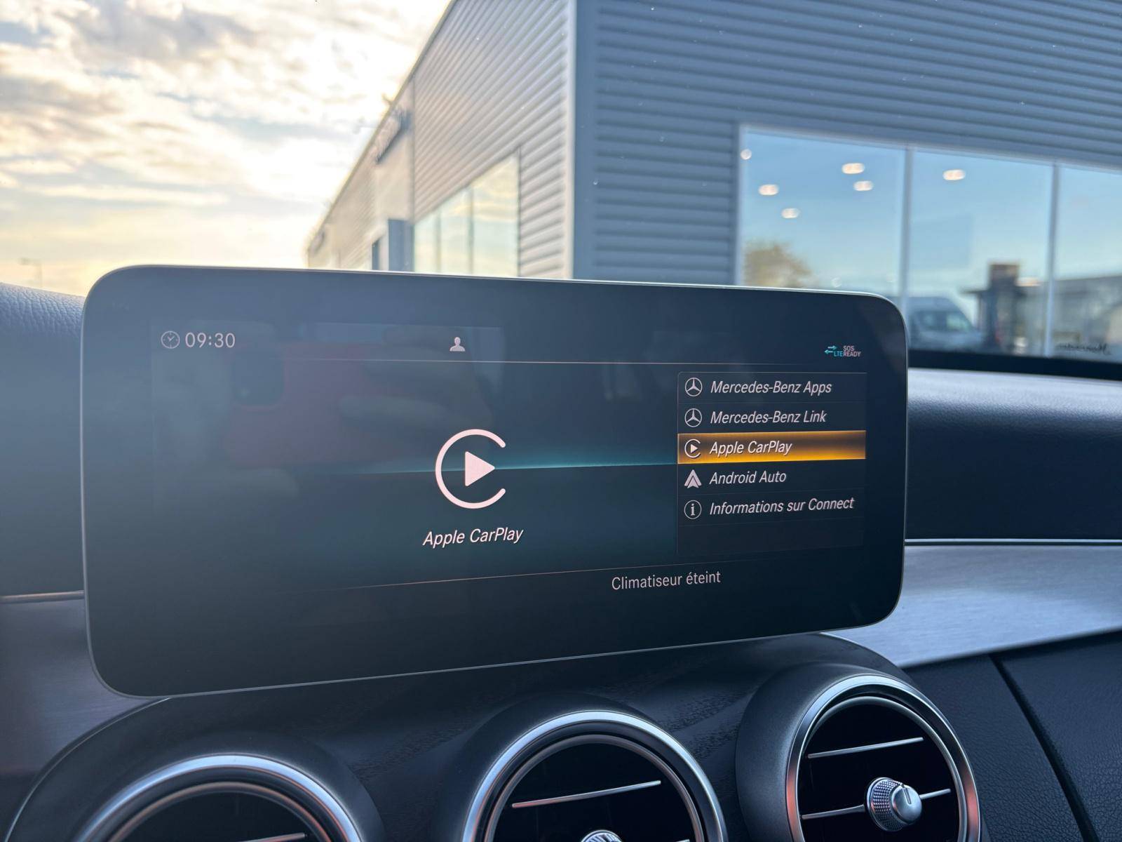 Image Mercedes-Benz CLASSE C BERLINE Classe C 300 e Berline AMG Line  Classe C 300 e Berline AMG Line Classe C 300 e Berline AMG Line