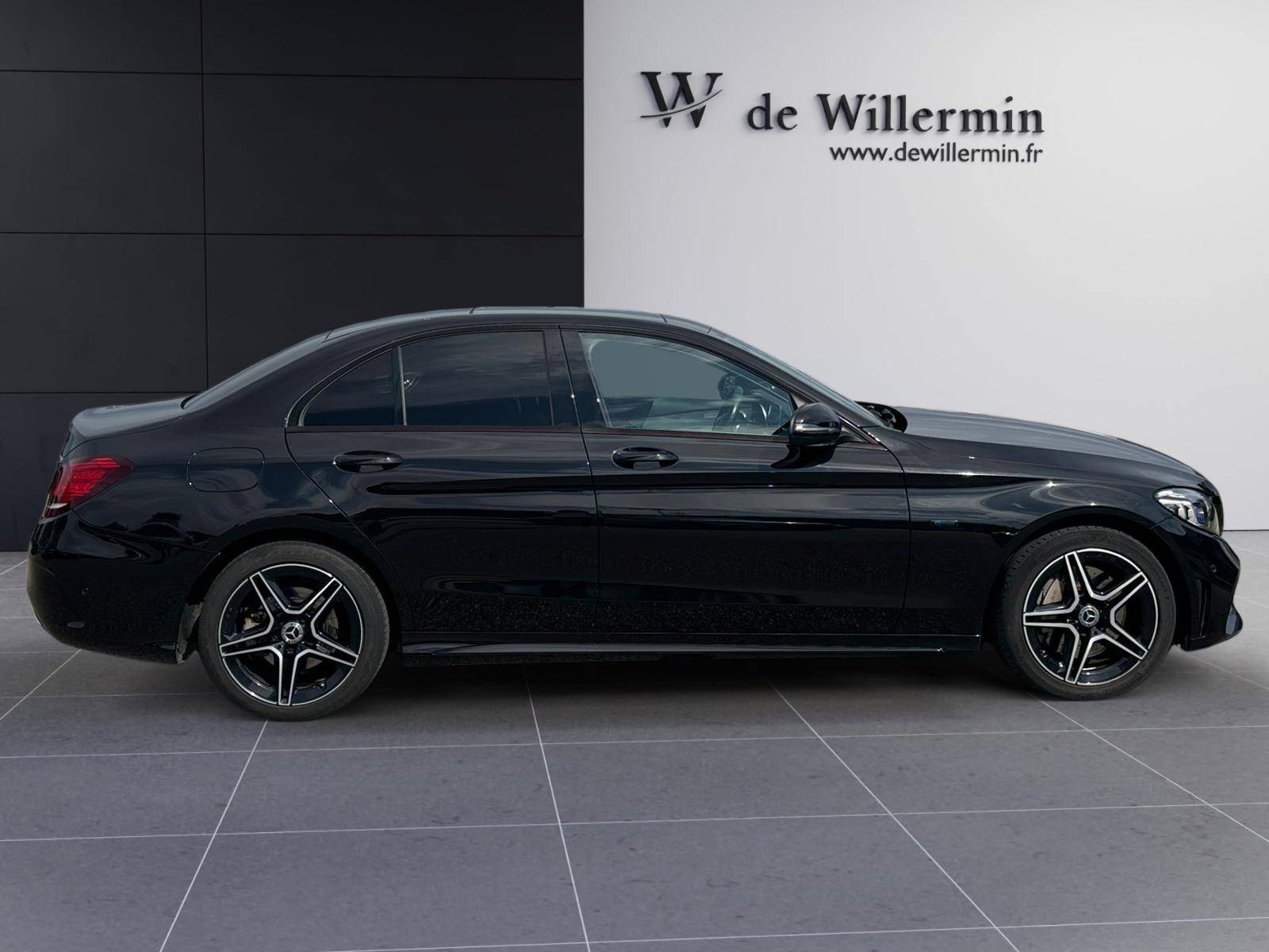 Image Mercedes-Benz CLASSE C BERLINE Classe C 300 e Berline AMG Line  Classe C 300 e Berline AMG Line Classe C 300 e Berline AMG Line