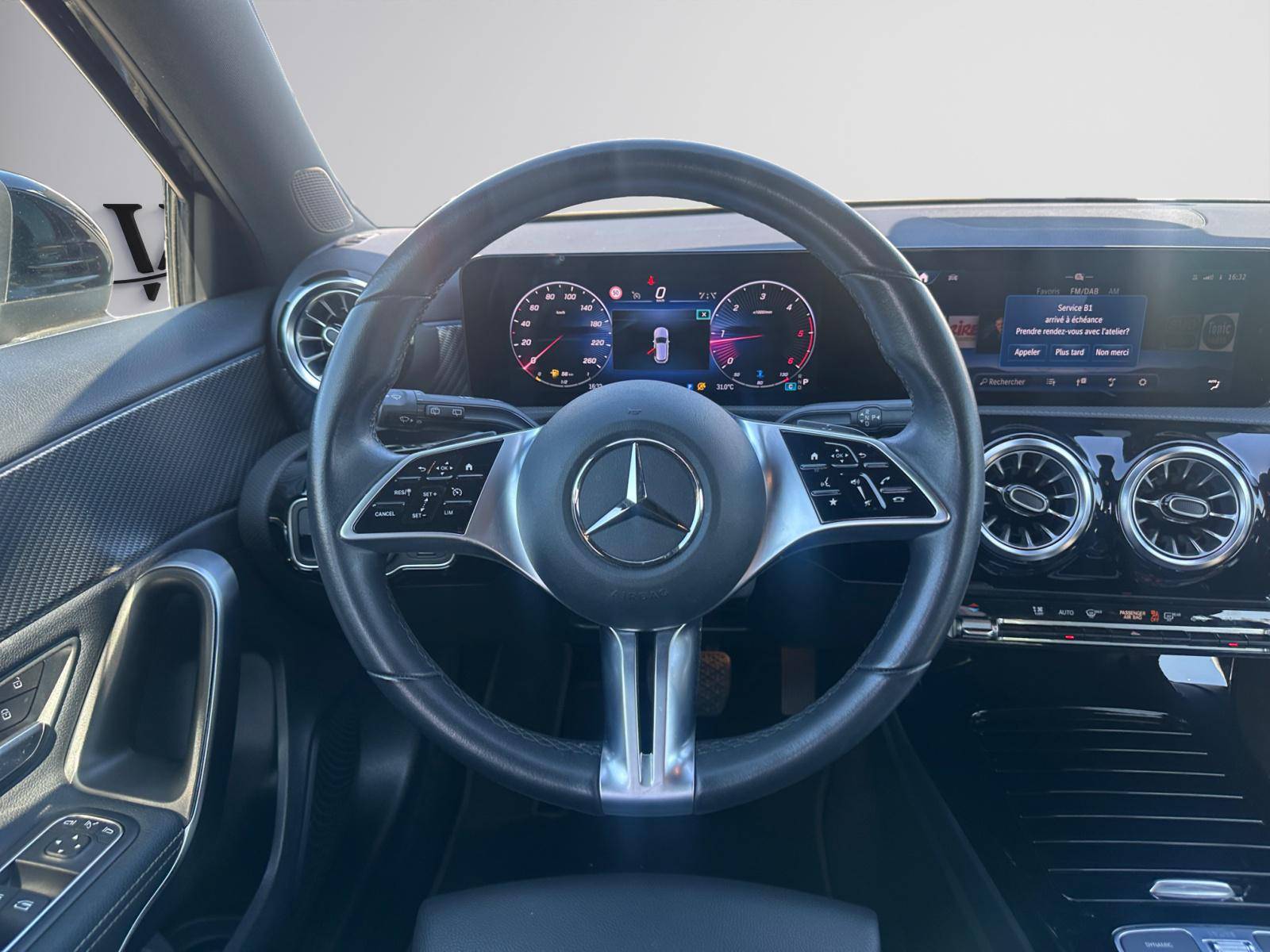 Image Mercedes-Benz CLASSE A 180 d Progressive Line  Classe A 180 d 8G-DCT Progressive Line 180 d Progressive Line