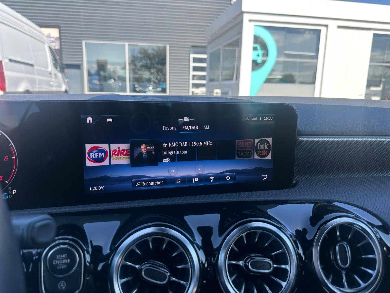 Image Mercedes-Benz CLASSE A 180 d Progressive Line  Classe A 180 d 8G-DCT Progressive Line 180 d Progressive Line