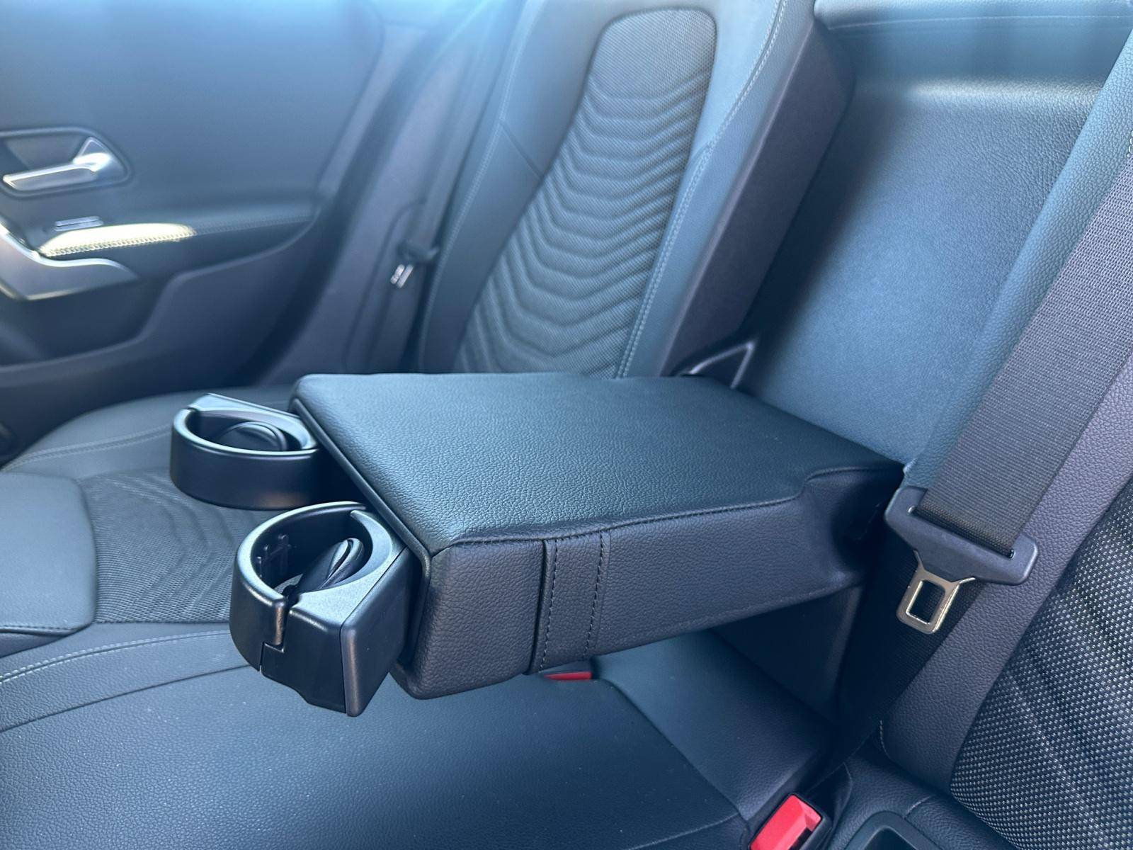 Image Mercedes-Benz CLASSE A 180 d Progressive Line  Classe A 180 d 8G-DCT Progressive Line 180 d Progressive Line