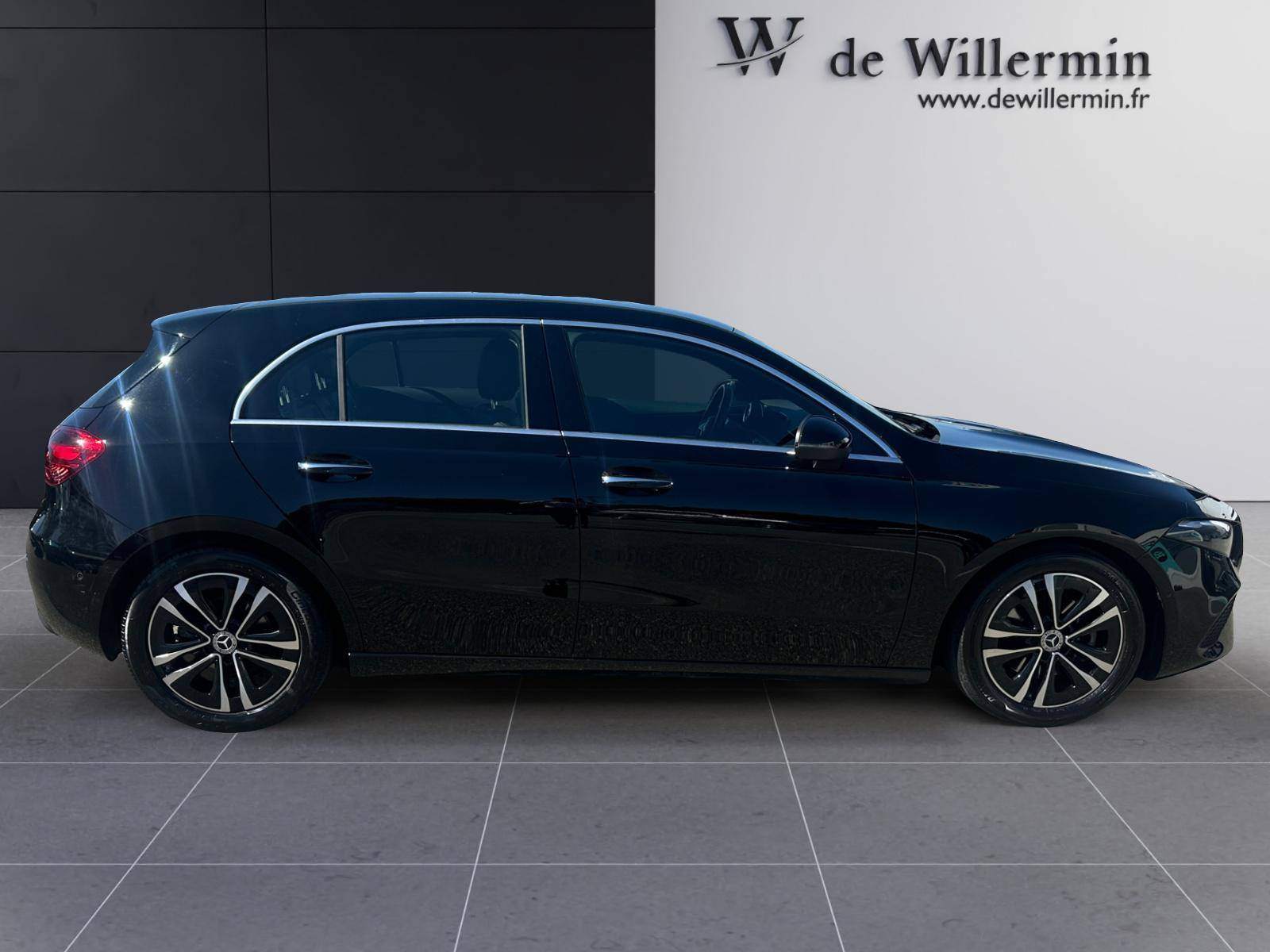 Image Mercedes-Benz CLASSE A 180 d Progressive Line  Classe A 180 d 8G-DCT Progressive Line 180 d Progressive Line