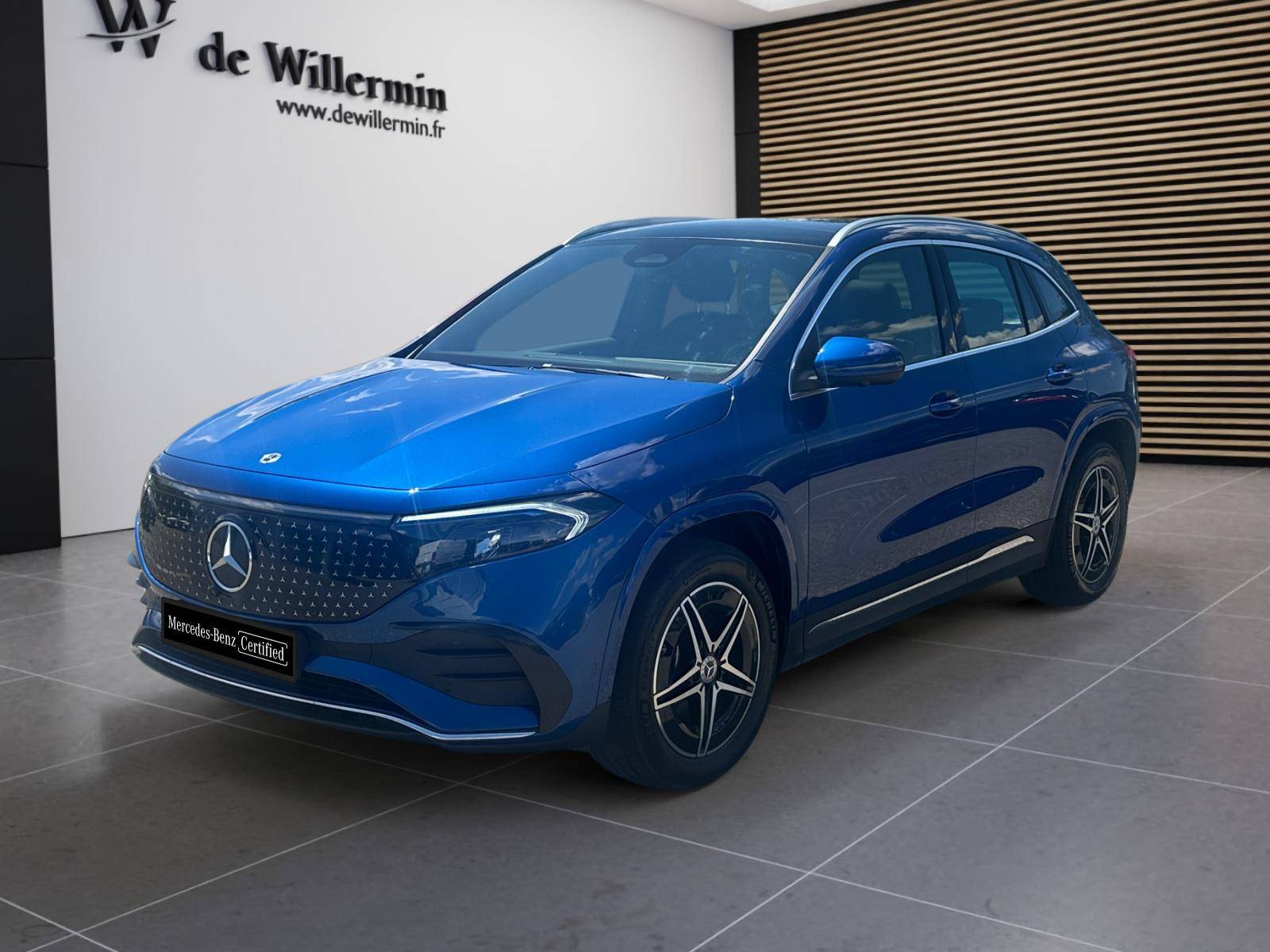 Photo Mercedes-Benz EQA 250+ AMG Line  EQA 250+ AMG Line