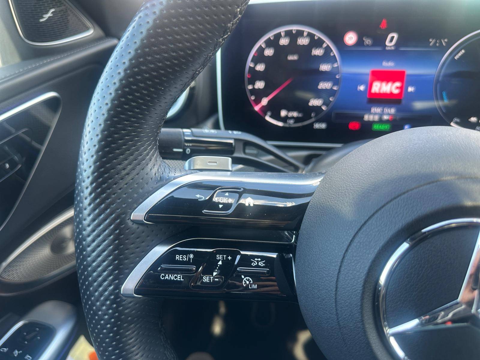 Image Mercedes-Benz CLASSE C BERLINE Classe C 300 de Hybrid EQ Berline AMG Line  Classe C 300 d e Hybrid EQ Berline AMG Line Classe C 300 de Hybrid EQ Berline AMG Line