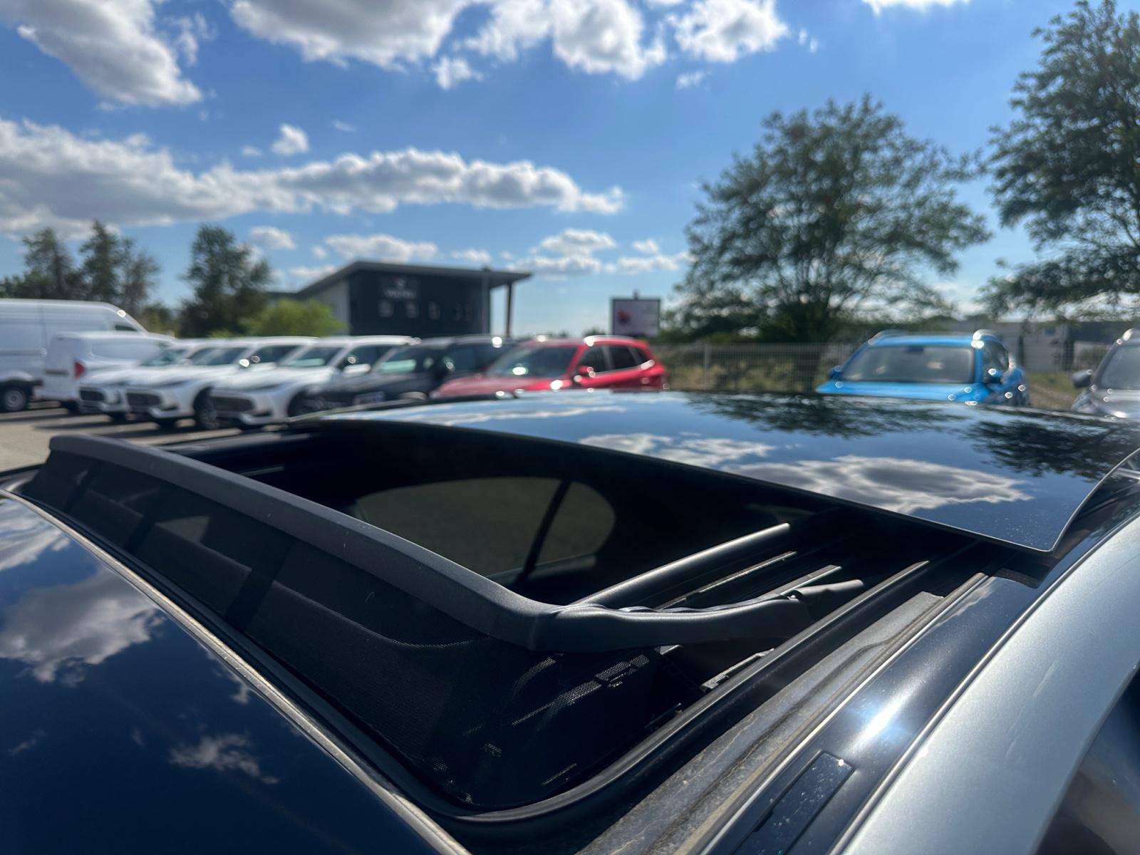 Image Mercedes-Benz CLASSE C BERLINE Classe C 300 de Hybrid EQ Berline AMG Line  Classe C 300 d e Hybrid EQ Berline AMG Line Classe C 300 de Hybrid EQ Berline AMG Line