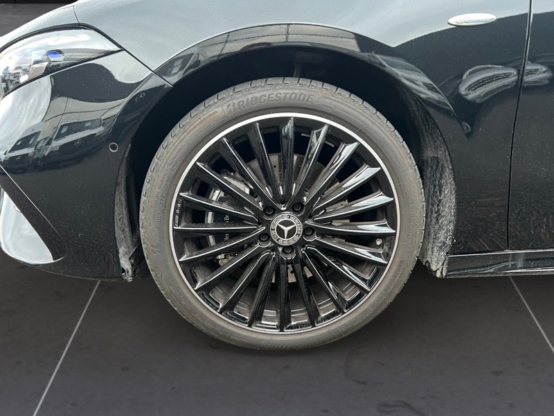 Image Mercedes-Benz CLASSE A 250 e Hybrid EQ AMG Line  Classe A 250 e Hybrid EQ AMG Line 250 e Hybrid EQ AMG Line