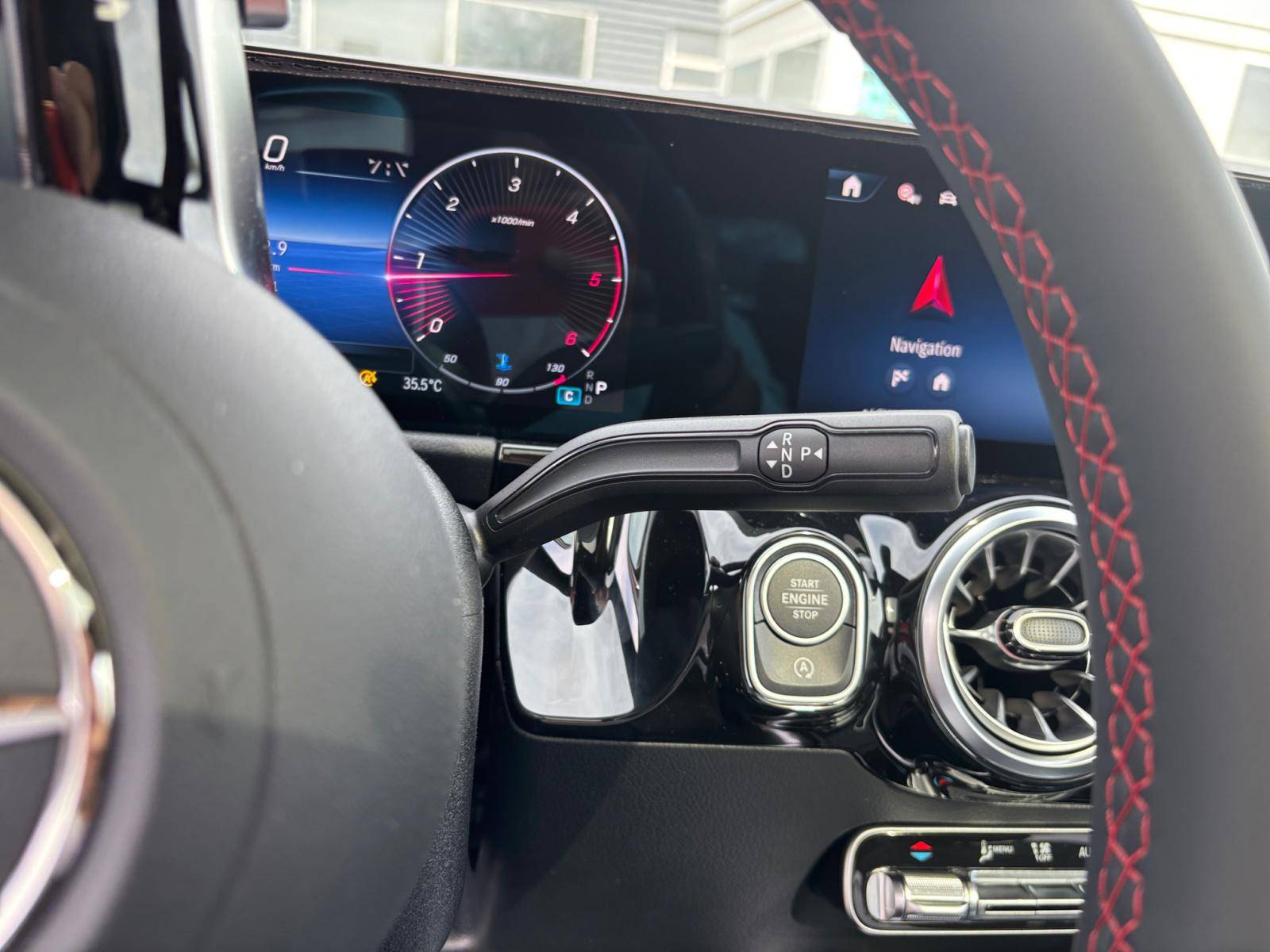 Image Mercedes-Benz GLA 200 d AMG Line  GLA 200 d AMG Line 200 d AMG Line