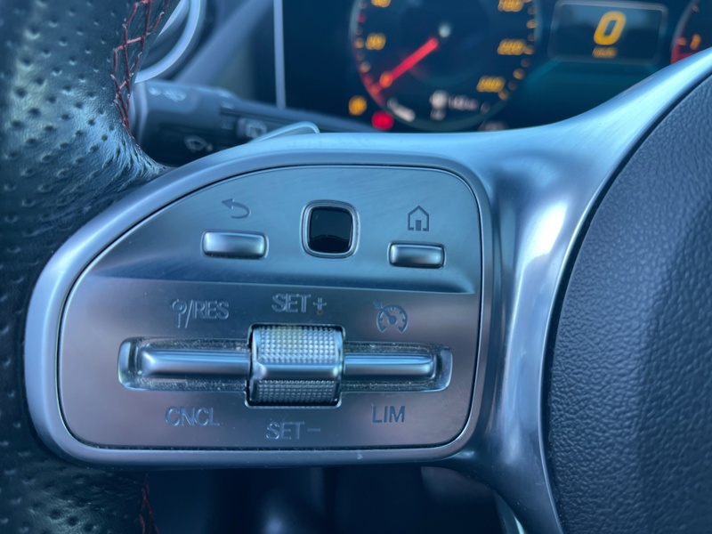 Image Mercedes-Benz CLASSE B 200 d AMG Line Edition  Classe B 200 d 8G-DCT AMG Line Edition 200 d AMG Line Edition