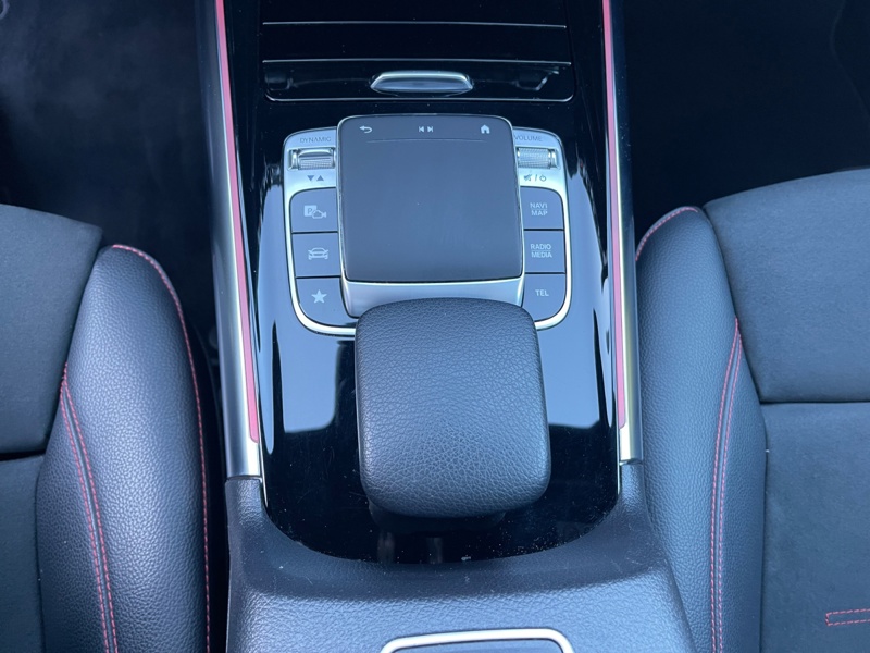 Image Mercedes-Benz CLASSE B 200 d AMG Line Edition  Classe B 200 d 8G-DCT AMG Line Edition 200 d AMG Line Edition