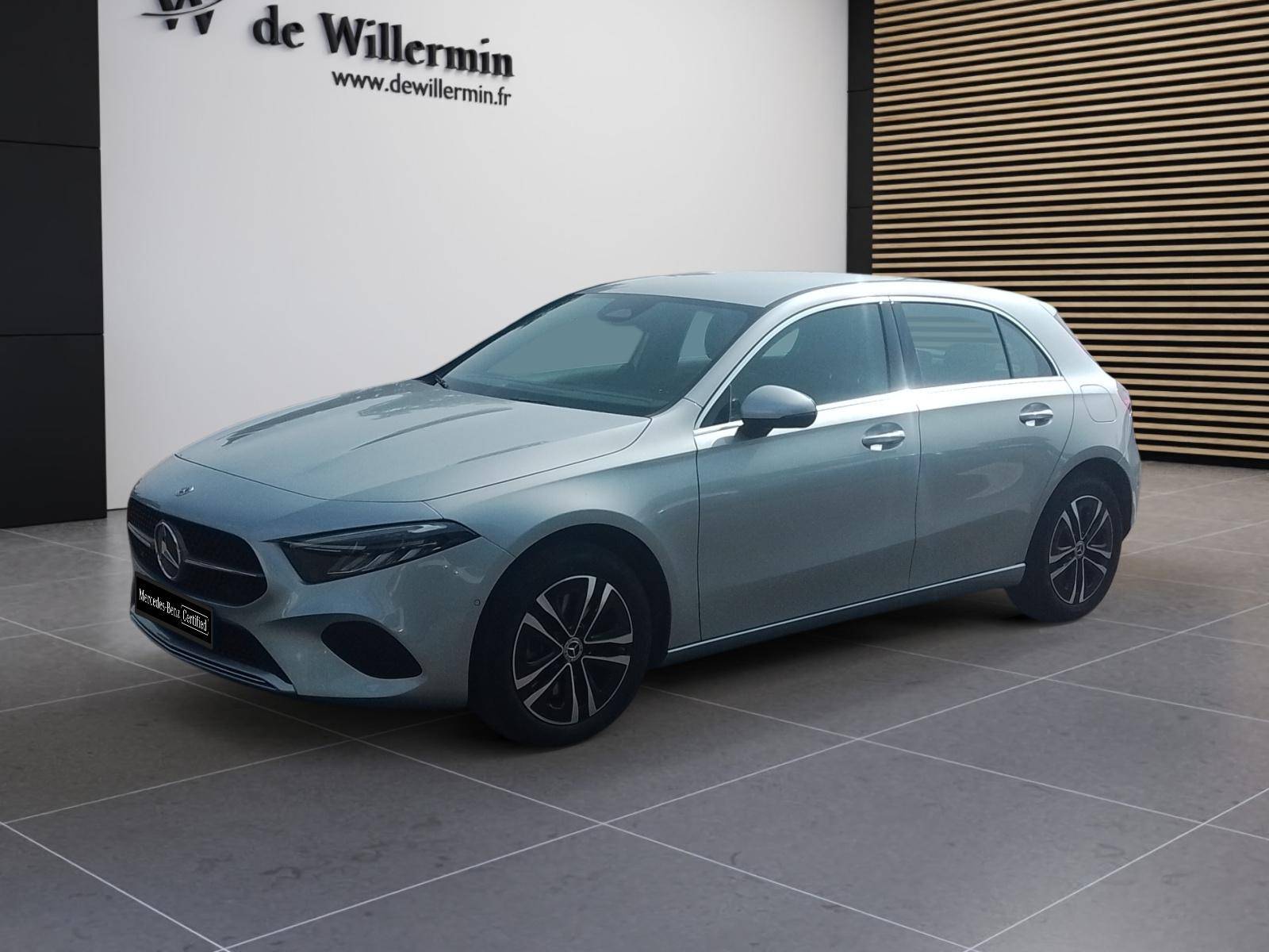 Photo Mercedes-Benz CLASSE A 250 e Hybrid EQ Progressive Line  Classe A 250 e 8G-DCT Progressive Line