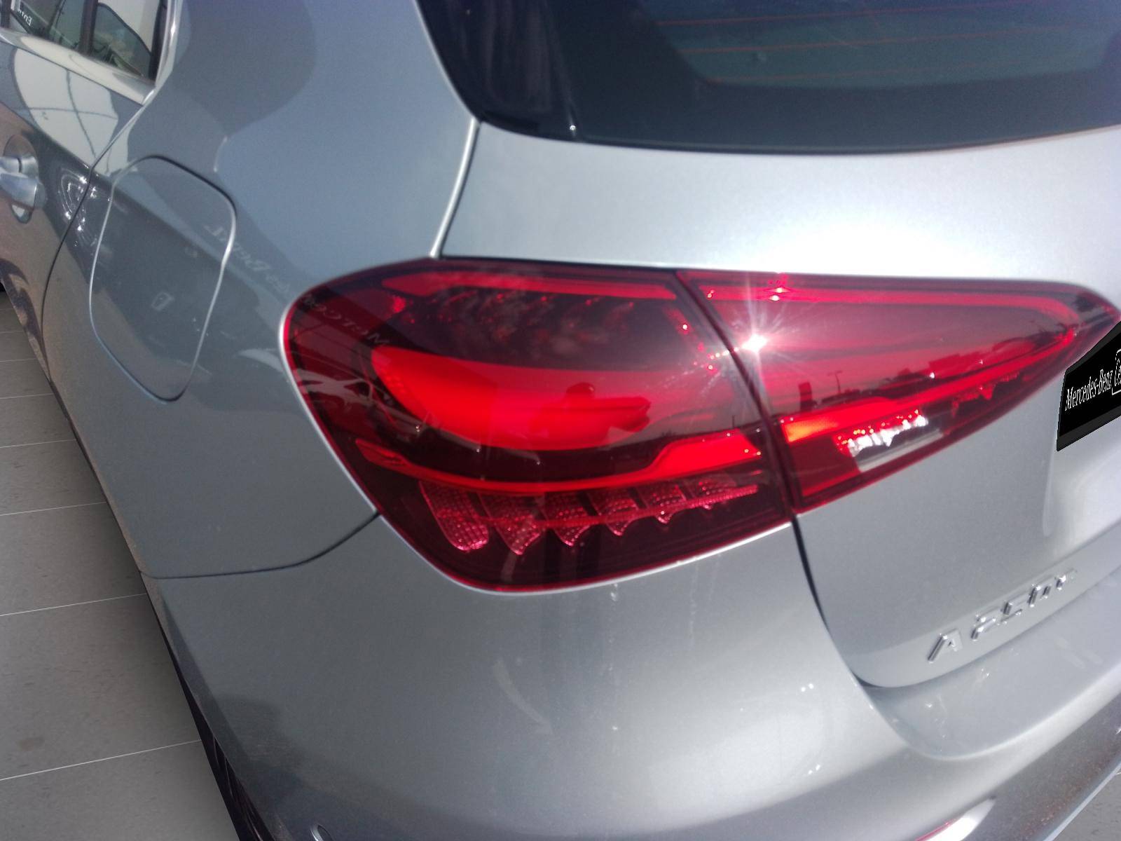 Image Mercedes-Benz CLASSE A 250 e Hybrid EQ Progressive Line  Classe A 250 e 8G-DCT Progressive Line 250 e Hybrid EQ Progressive Line