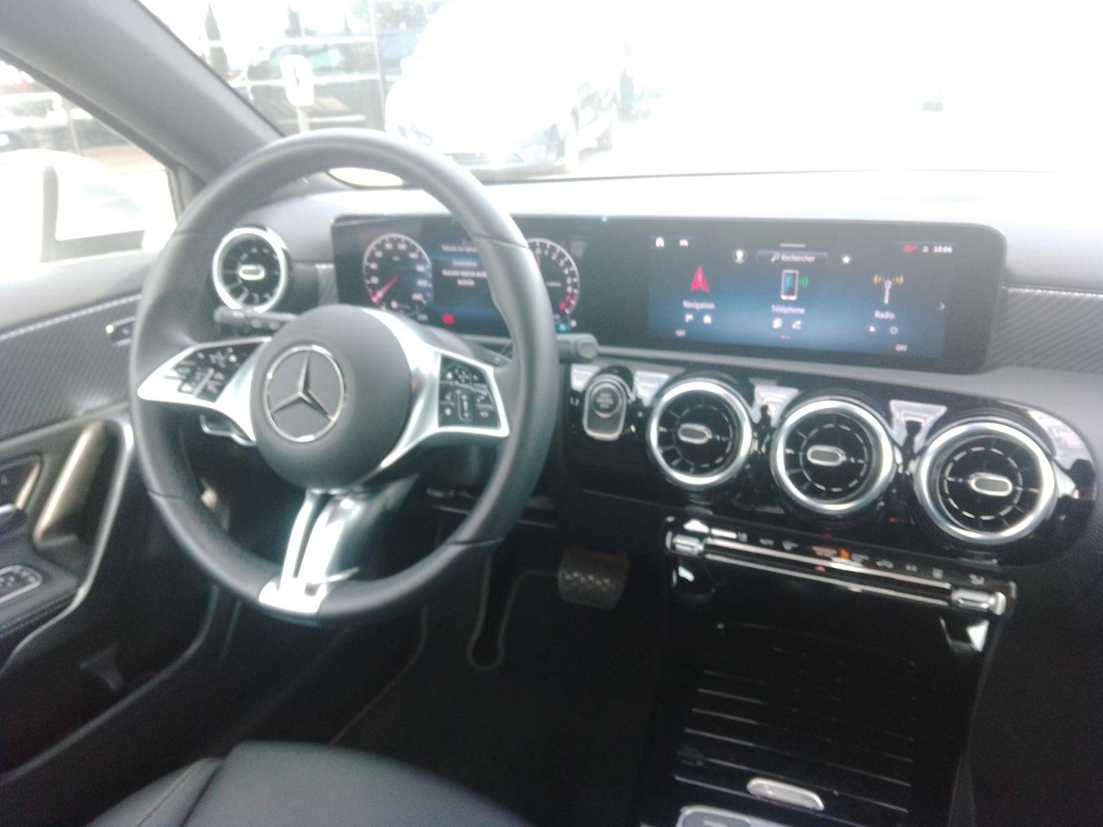 Image Mercedes-Benz CLASSE A 250 e Hybrid EQ Progressive Line  Classe A 250 e 8G-DCT Progressive Line 250 e Hybrid EQ Progressive Line
