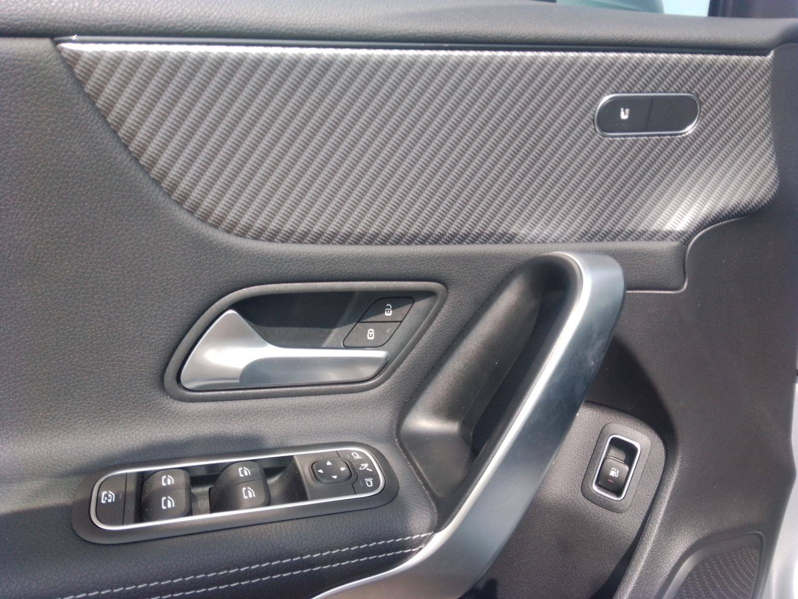 Image Mercedes-Benz CLASSE A 250 e Hybrid EQ Progressive Line  Classe A 250 e 8G-DCT Progressive Line 250 e Hybrid EQ Progressive Line