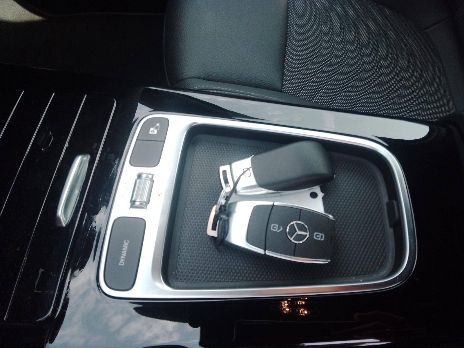 Image Mercedes-Benz CLASSE A 250 e Hybrid EQ Progressive Line  Classe A 250 e 8G-DCT Progressive Line 250 e Hybrid EQ Progressive Line