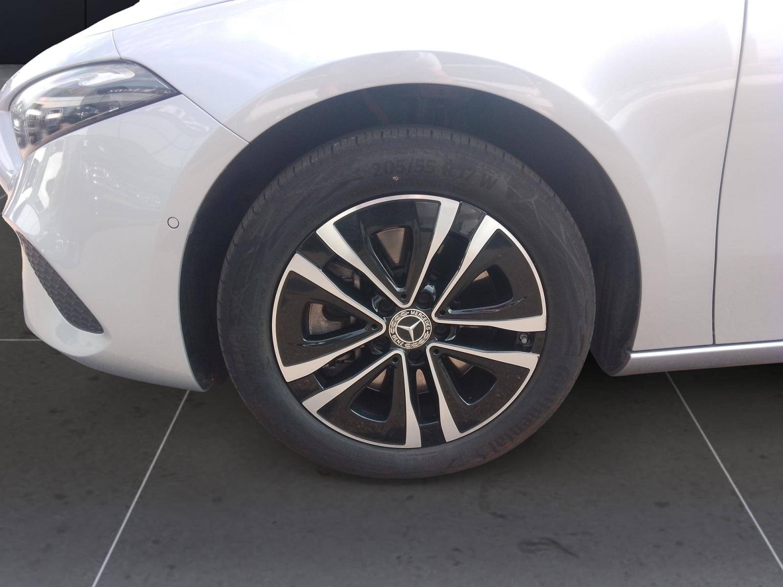 Image Mercedes-Benz CLASSE A 250 e Hybrid EQ Progressive Line  Classe A 250 e 8G-DCT Progressive Line 250 e Hybrid EQ Progressive Line