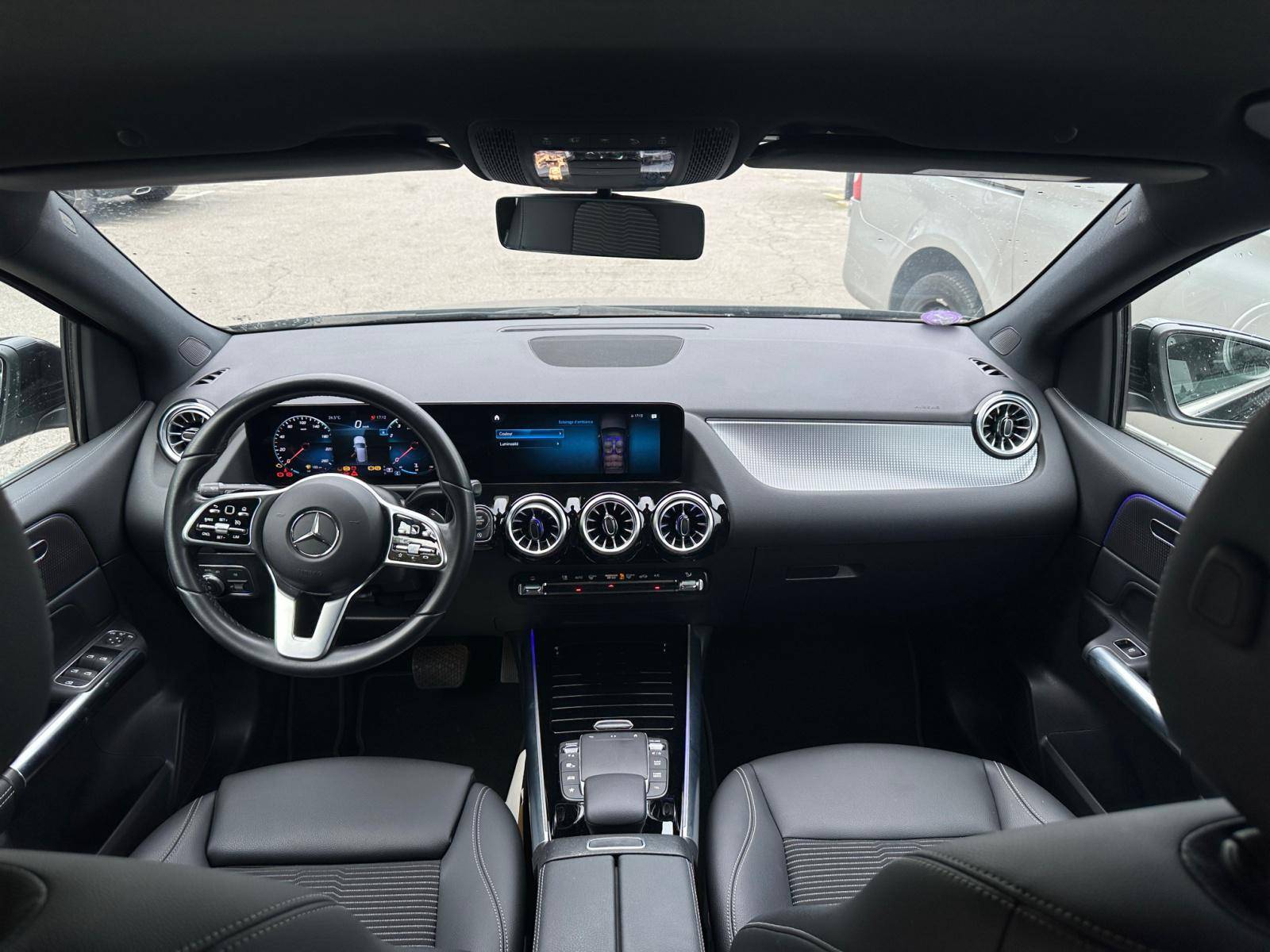 Image Mercedes-Benz CLASSE B 180 Progressive Line Edition  Classe B 180 7G-DCT Progressive Line Edition 180 Progressive Line Edition