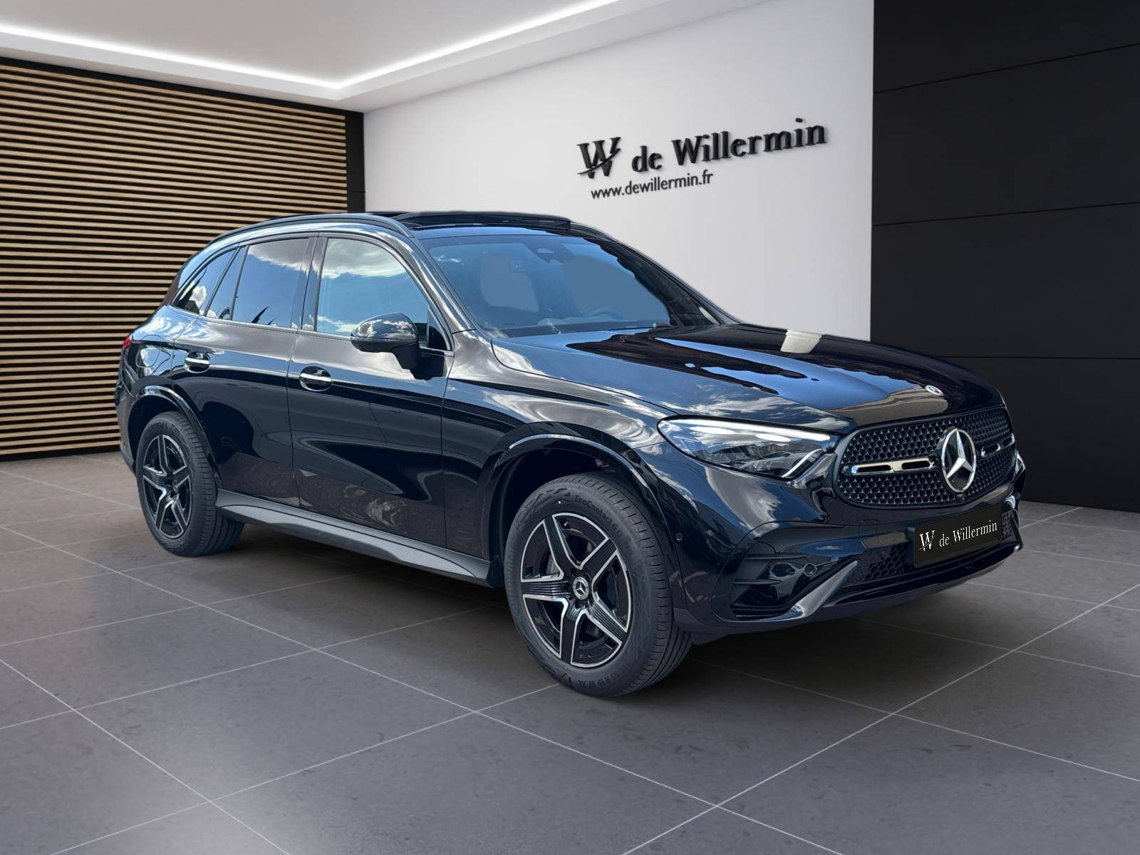 Image Mercedes-Benz GLC SUV GLC 300 e  Hybrid EQ 4MATIC AMG Line +  GLC 300 e  Hybrid EQ 4MATIC AMG Line + GLC 300 e  Hybrid EQ 4MATIC AMG Line +