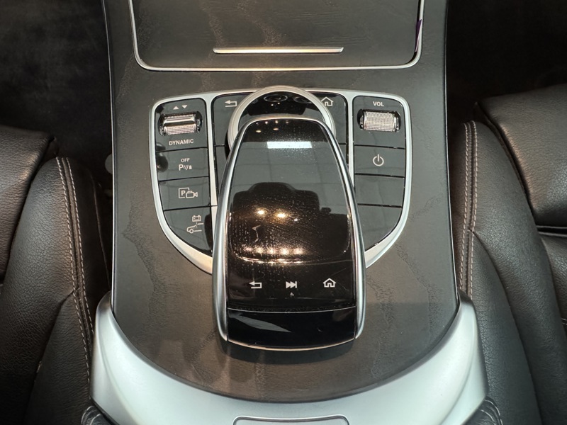 Image Mercedes-Benz CLASSE C BREAK Classe C 300 de Break AMG Line  Classe C 300 de Break AMG Line Classe C 300 de Break AMG Line