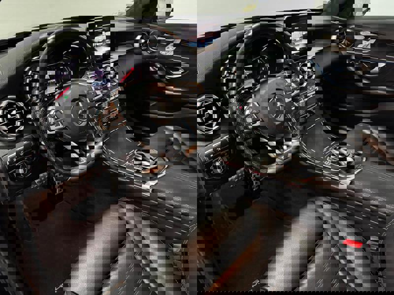 Image Mercedes-Benz CLASSE C BREAK C 220 d Break Sportline  C 220 d 4MATIC Break Fascination C 220 d Break Sportline