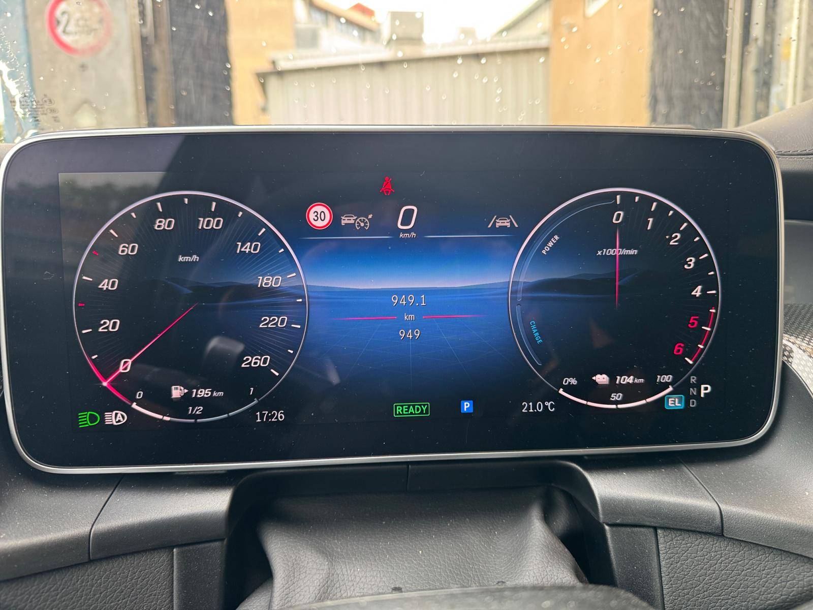 Image Mercedes-Benz GLC COUPÉ GLC 300 de Hybrid EQ 4MATIC Coupé AMG Line  GLC 300 d e Hybrid EQ 4MATIC Coupé AMG Line GLC 300 de Hybrid EQ 4MATIC Coupé AMG Line