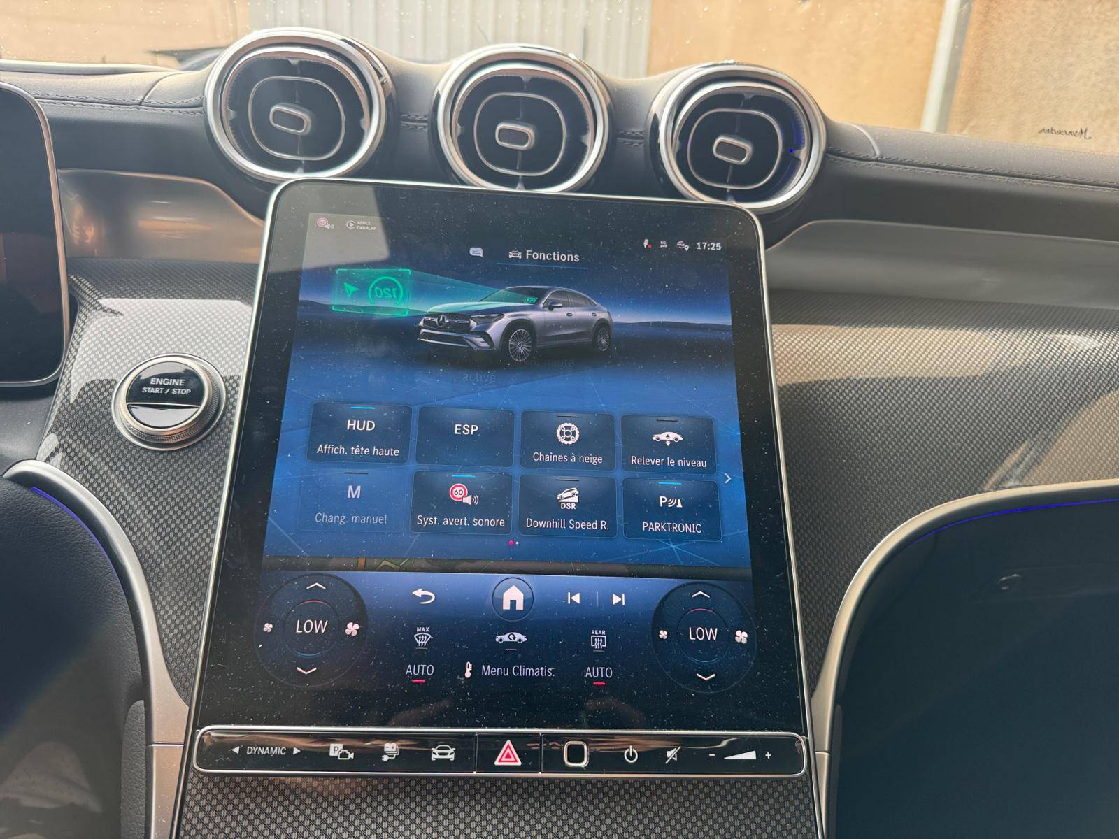 Image Mercedes-Benz GLC COUPÉ GLC 300 de Hybrid EQ 4MATIC Coupé AMG Line  GLC 300 d e Hybrid EQ 4MATIC Coupé AMG Line GLC 300 de Hybrid EQ 4MATIC Coupé AMG Line