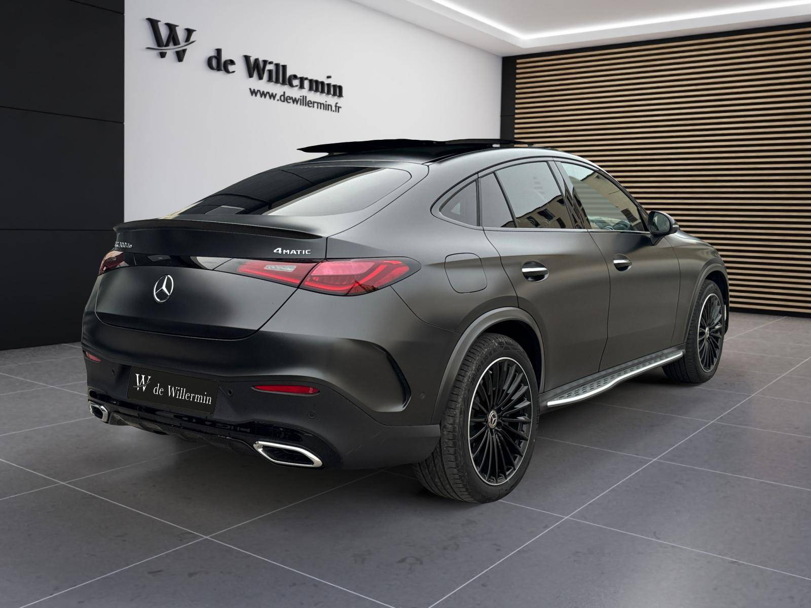 Image Mercedes-Benz GLC COUPÉ GLC 300 de Hybrid EQ 4MATIC Coupé AMG Line  GLC 300 d e Hybrid EQ 4MATIC Coupé AMG Line GLC 300 de Hybrid EQ 4MATIC Coupé AMG Line