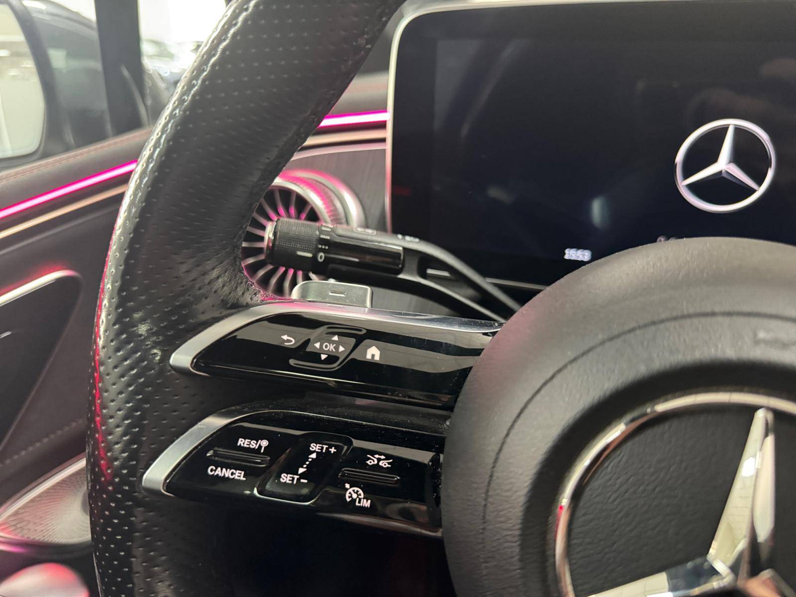 Image Mercedes-Benz EQE BERLINE EQE 350+ AMG Line  EQE SUV 350+ AMG Line EQE 350+ AMG Line