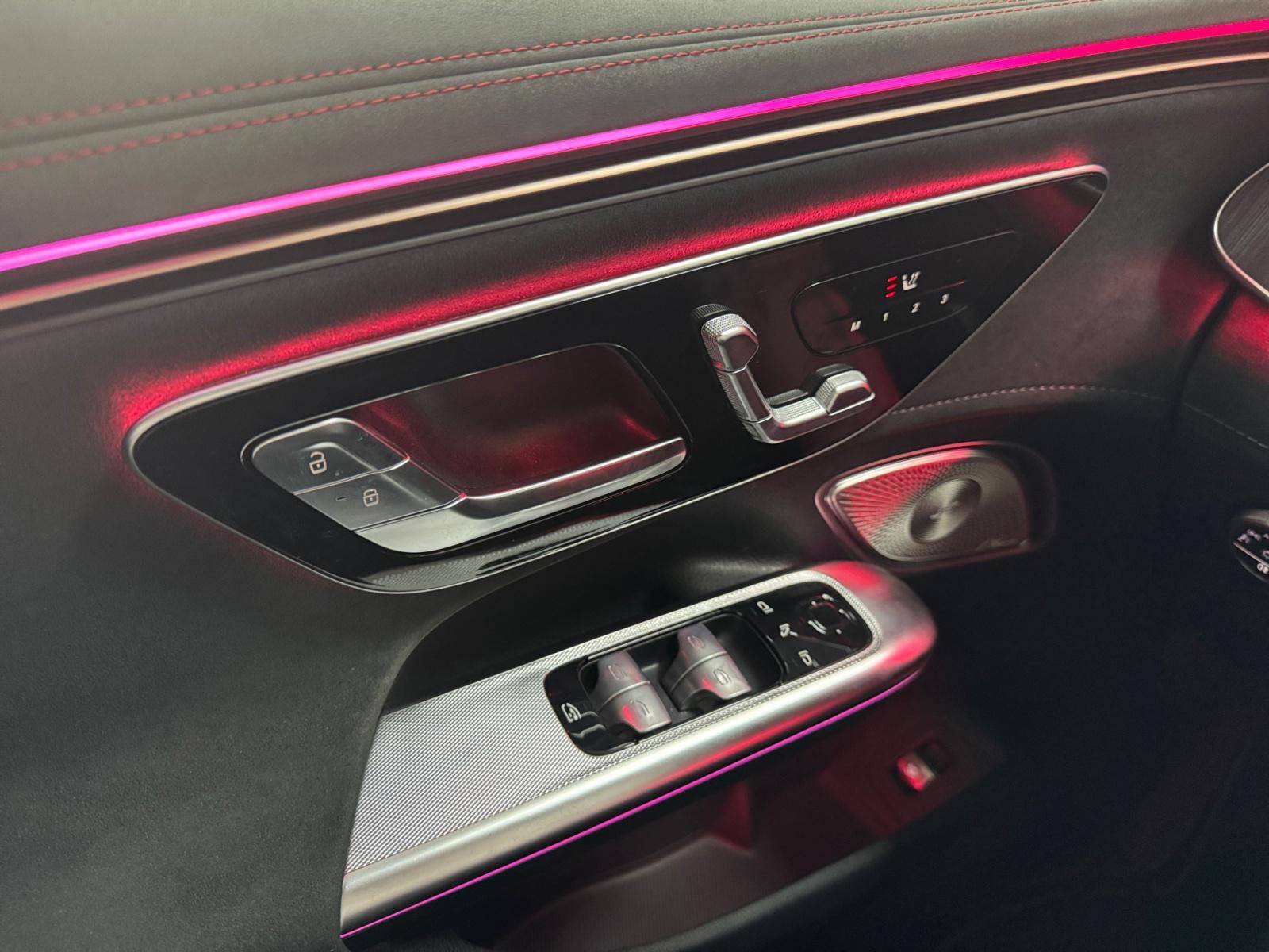 Image Mercedes-Benz EQE BERLINE EQE 350+ AMG Line  EQE SUV 350+ AMG Line EQE 350+ AMG Line