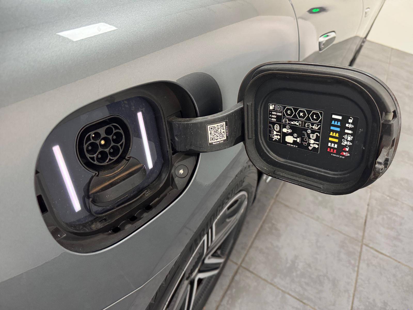 Image Mercedes-Benz EQE BERLINE EQE 350+ AMG Line  EQE SUV 350+ AMG Line EQE 350+ AMG Line