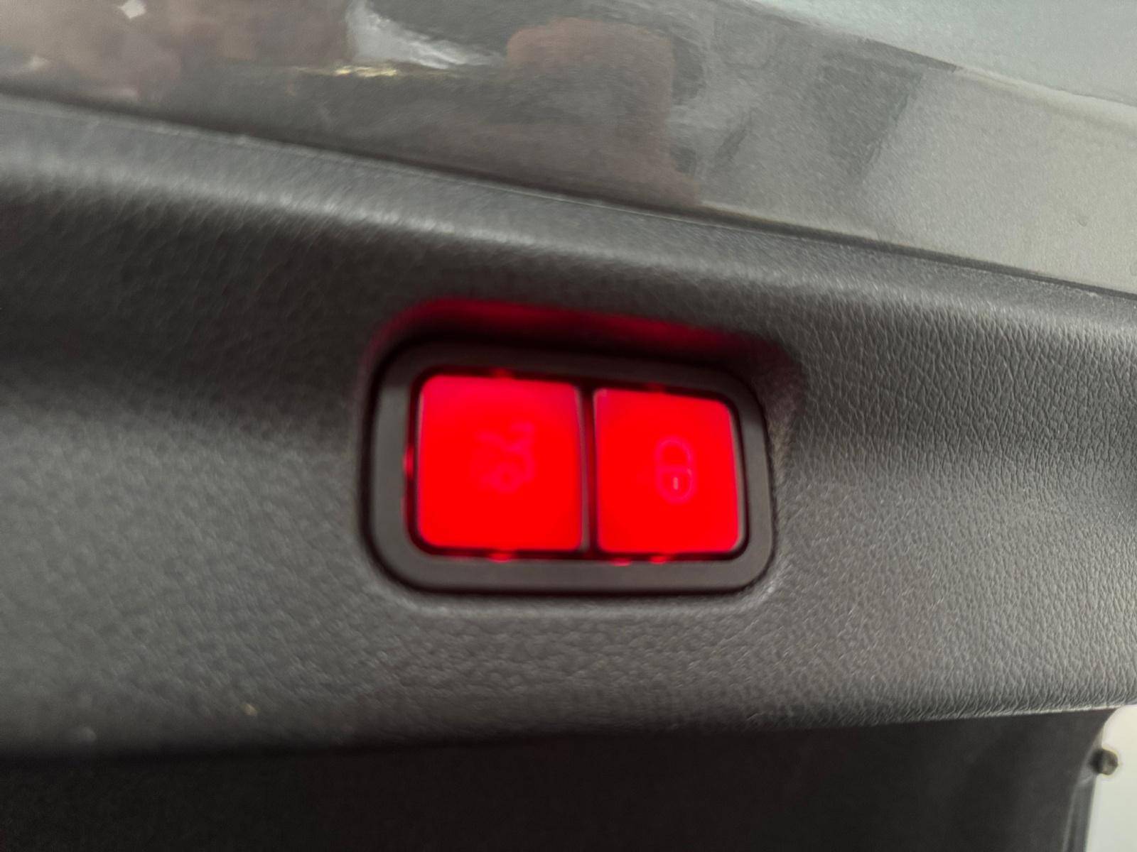 Image Mercedes-Benz EQE BERLINE EQE 350+ AMG Line  EQE SUV 350+ AMG Line EQE 350+ AMG Line