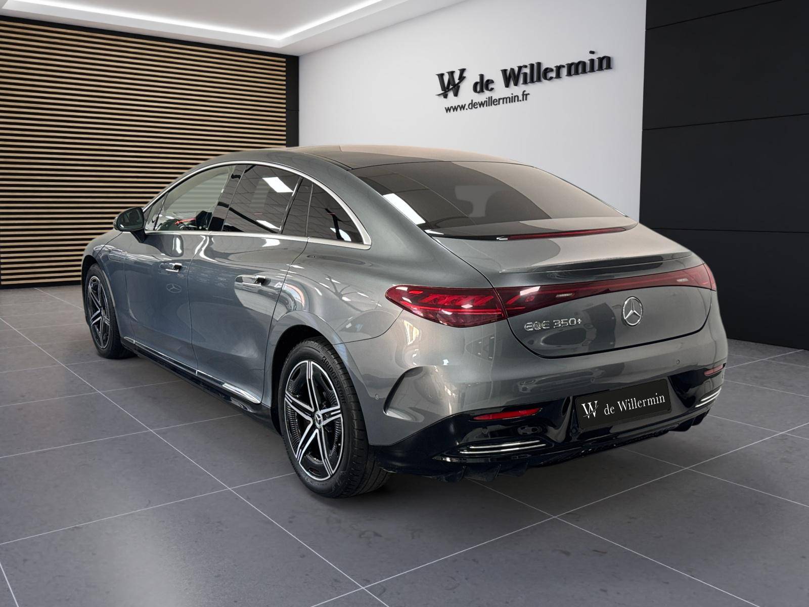 Image Mercedes-Benz EQE BERLINE EQE 350+ AMG Line  EQE SUV 350+ AMG Line EQE 350+ AMG Line