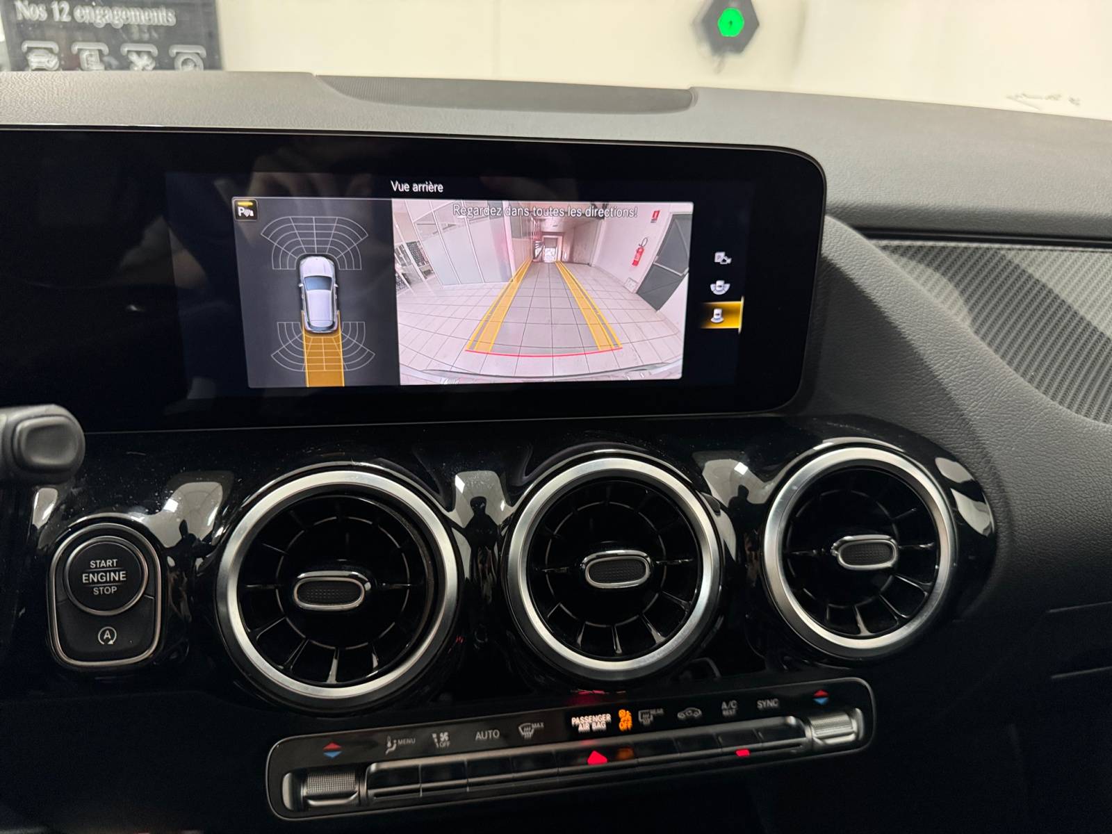 Image Mercedes-Benz GLA 200 d AMG Line  GLA 200D 8G-DCT AMG LINE 200 d AMG Line