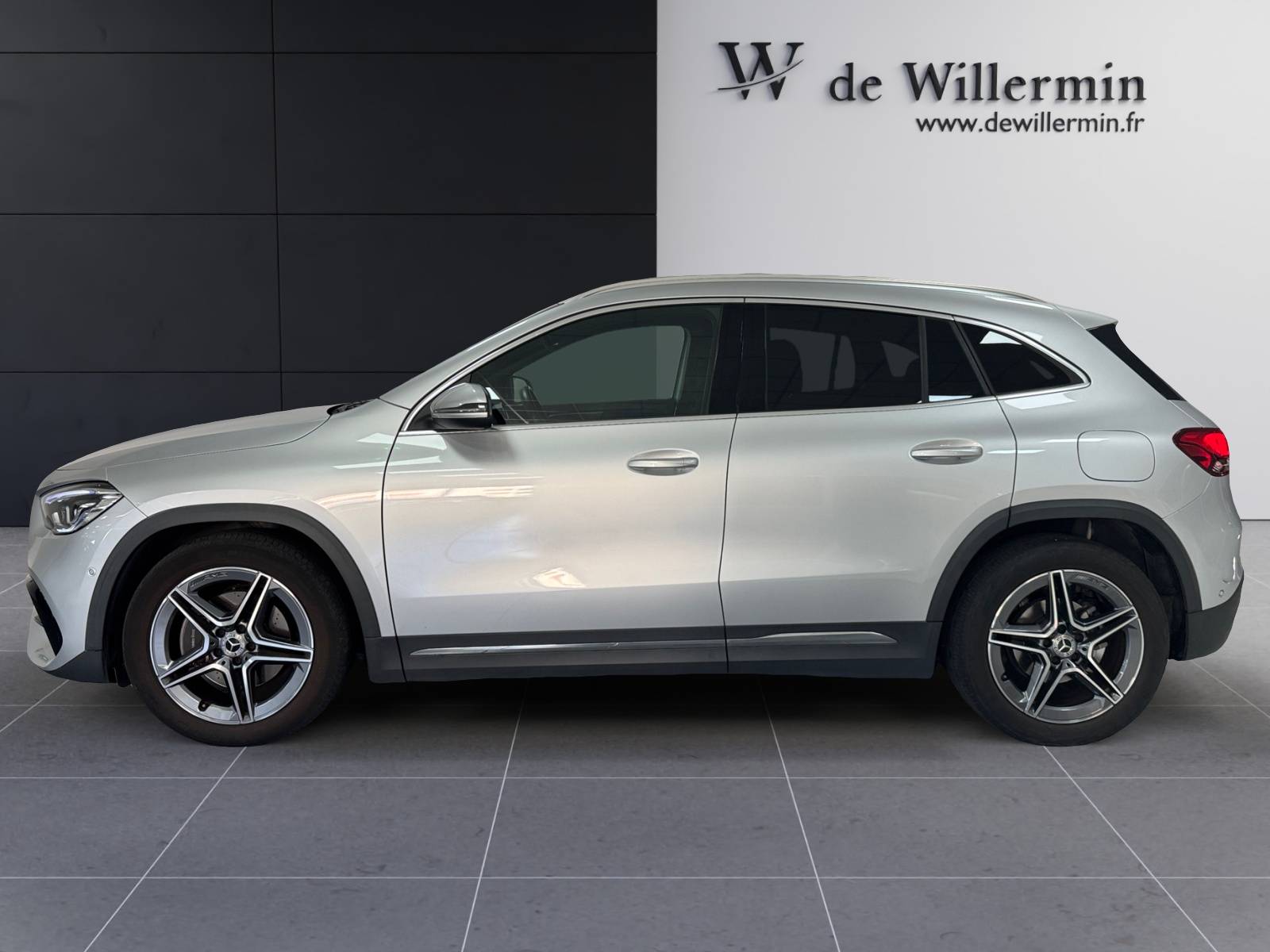 Image Mercedes-Benz GLA 200 d AMG Line  GLA 200D 8G-DCT AMG LINE 200 d AMG Line