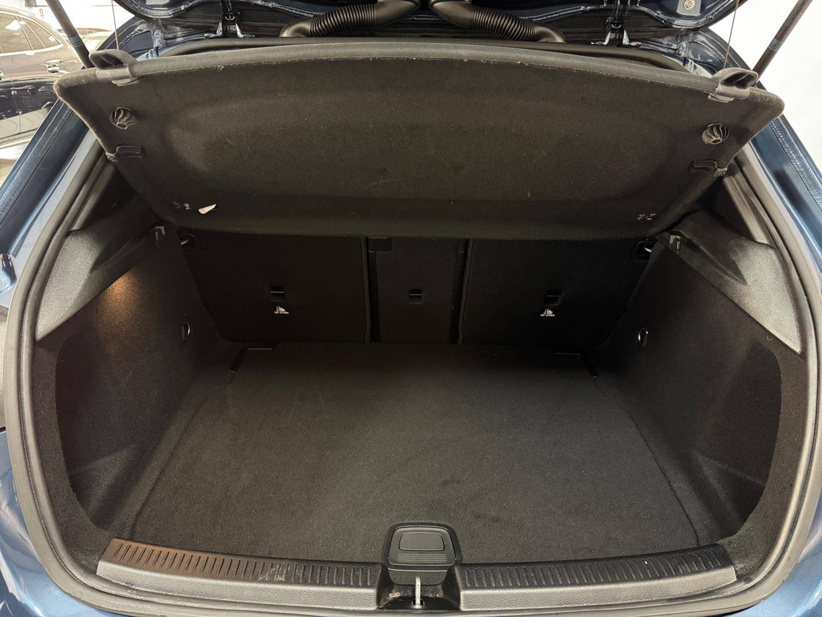 Image Mercedes-Benz CLASSE A 180 AMG Line  Classe A 180 7G-DCT AMG Line 180 AMG Line