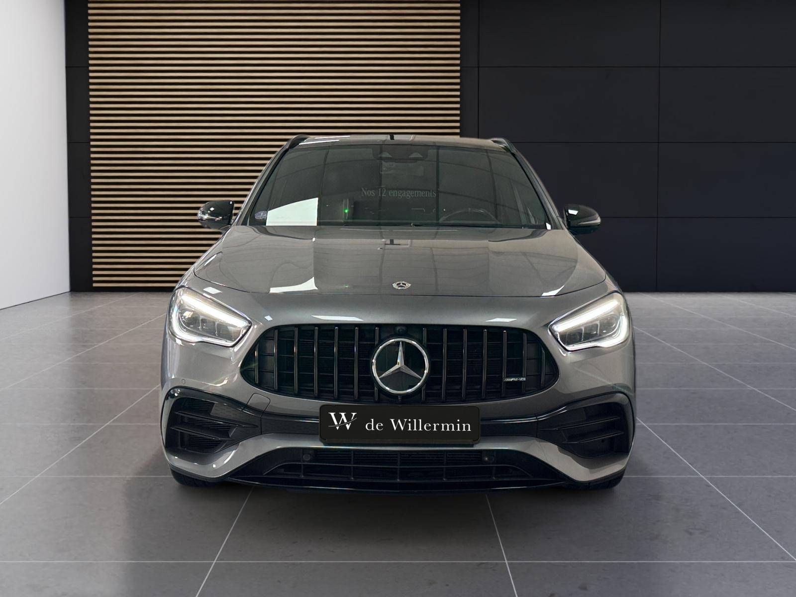 Image Mercedes-Benz GLA Mercedes-AMG  45 S 4MATIC+  GLA 45 S AMG 8G-DCT Speedshift AMG 4Matic+ Mercedes-AMG  45 S 4MATIC+