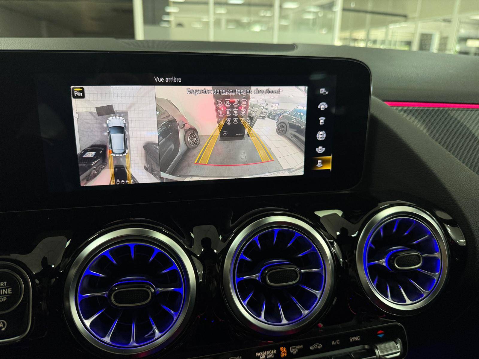 Image Mercedes-Benz GLA Mercedes-AMG  45 S 4MATIC+  GLA 45 S AMG 8G-DCT Speedshift AMG 4Matic+ Mercedes-AMG  45 S 4MATIC+