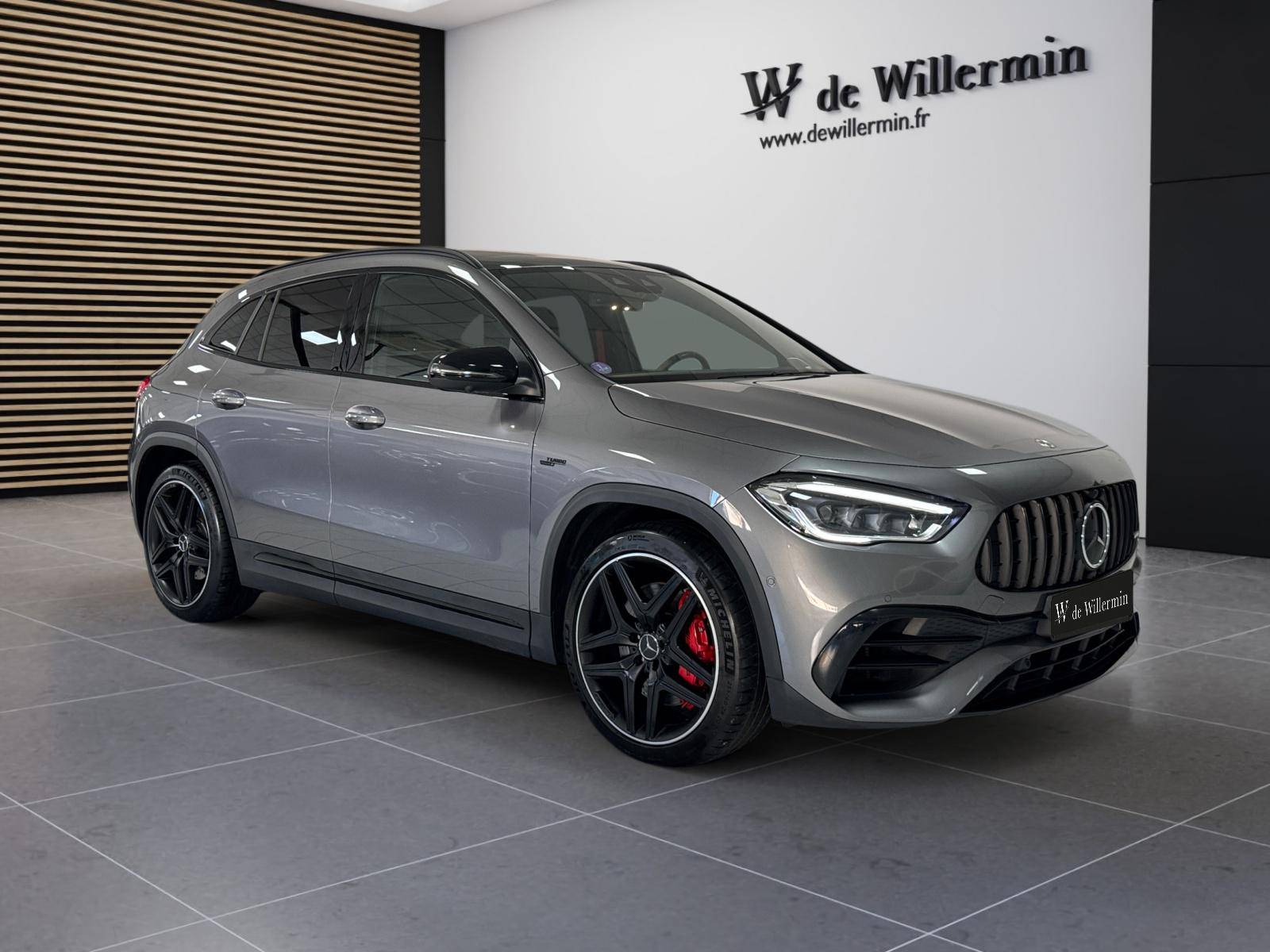 Image Mercedes-Benz GLA Mercedes-AMG  45 S 4MATIC+  GLA 45 S AMG 8G-DCT Speedshift AMG 4Matic+ Mercedes-AMG  45 S 4MATIC+