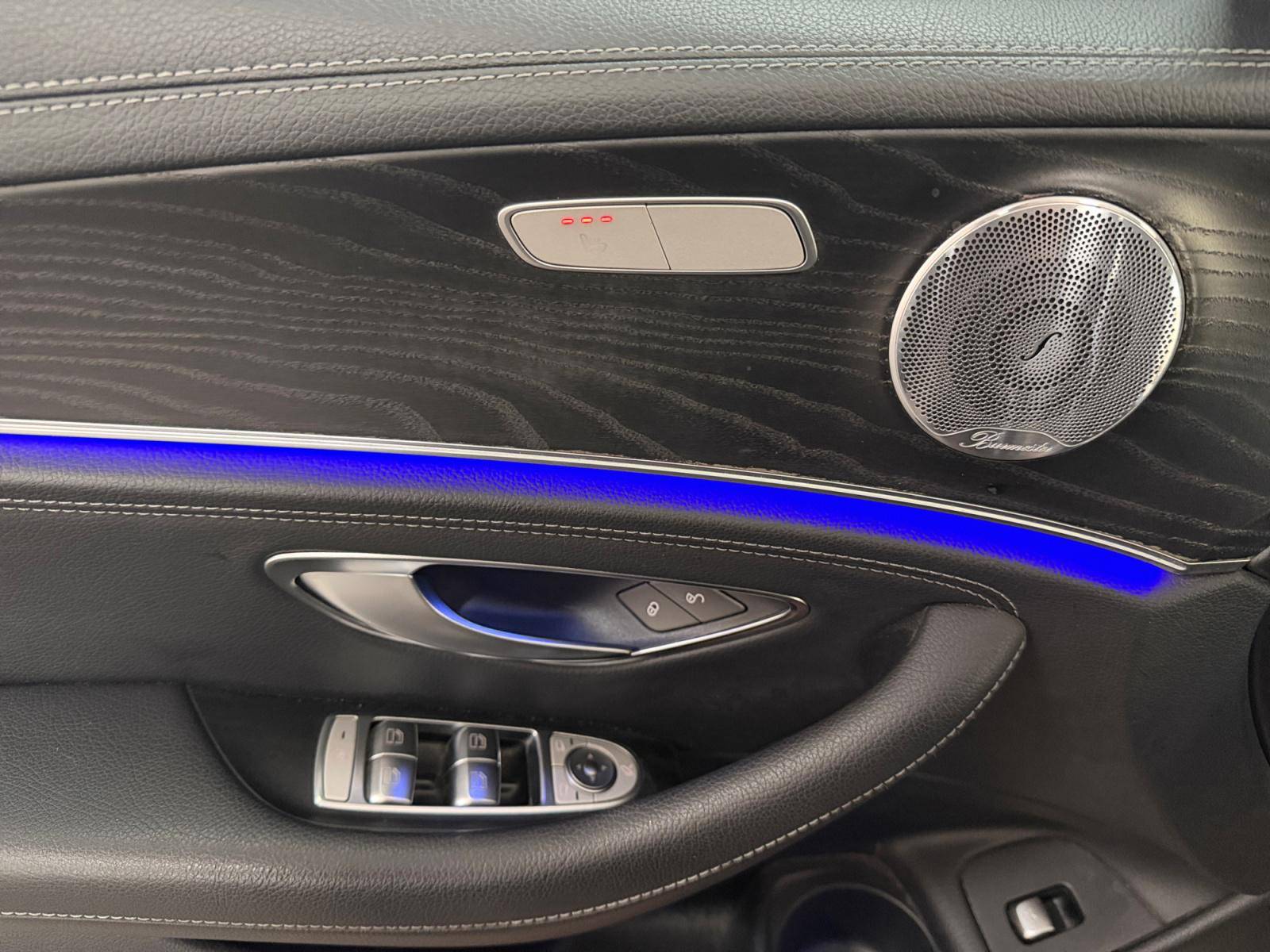 Image Mercedes-Benz CLASSE E BERLINE Classe E 300 de AMG Line Berline  Classe E 300 de 9G-Tronic AMG Line Classe E 300 de AMG Line Berline