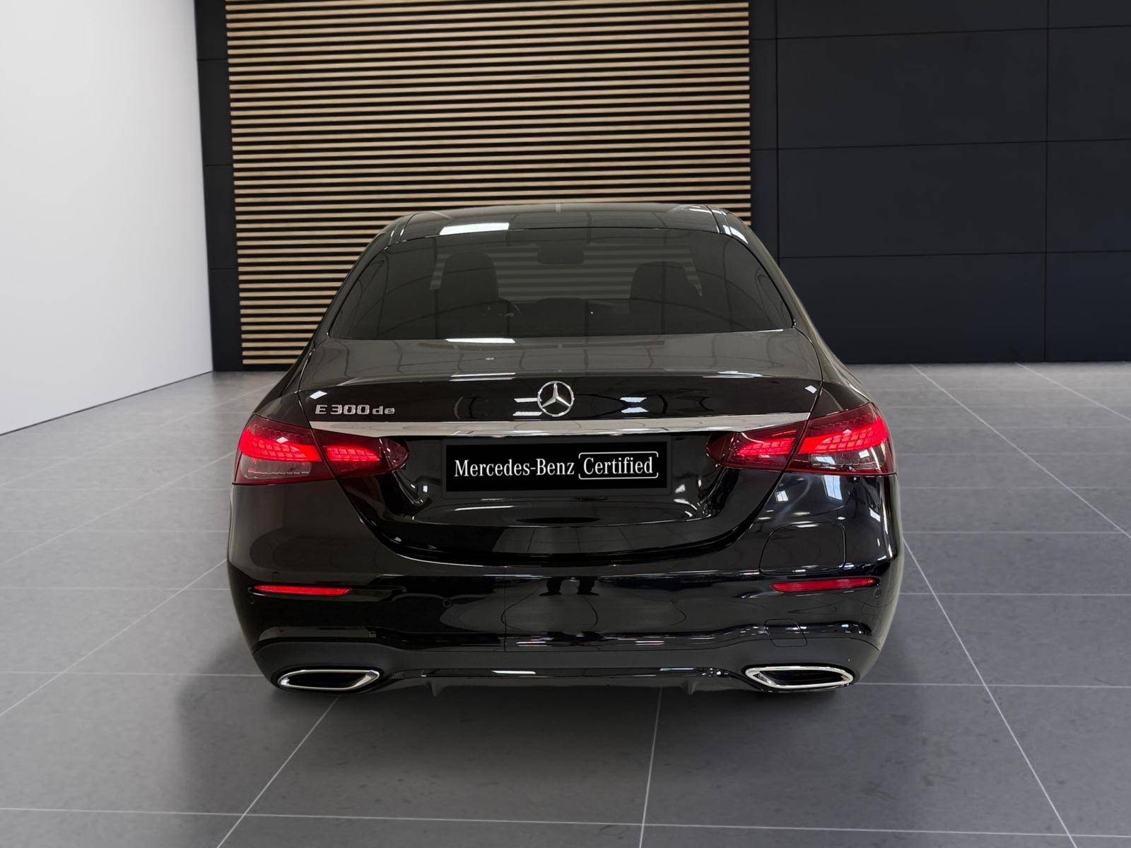 Image Mercedes-Benz CLASSE E BERLINE Classe E 300 de AMG Line Berline  Classe E 300 de 9G-Tronic AMG Line Classe E 300 de AMG Line Berline