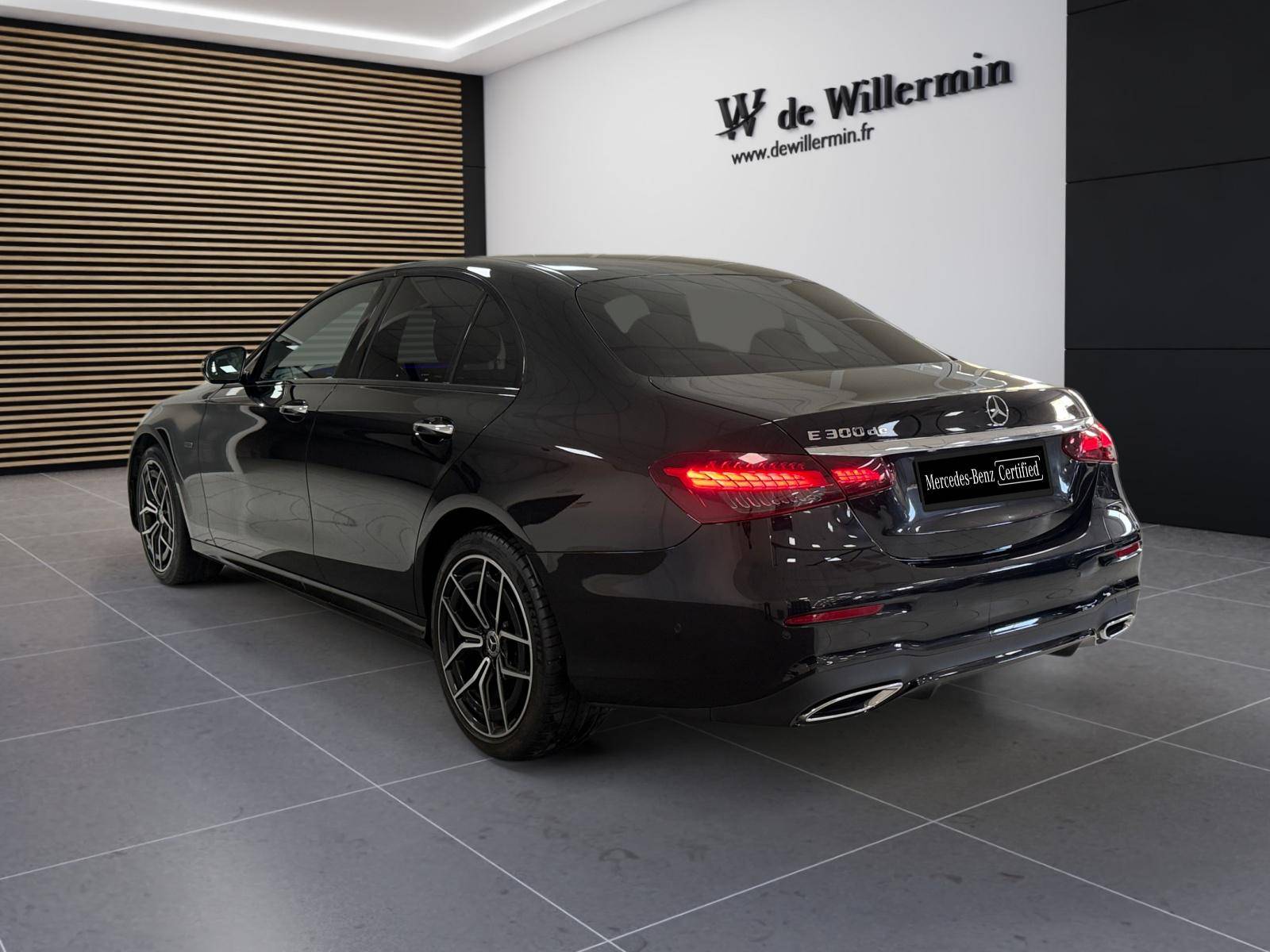 Image Mercedes-Benz CLASSE E BERLINE Classe E 300 de AMG Line Berline  Classe E 300 de 9G-Tronic AMG Line Classe E 300 de AMG Line Berline