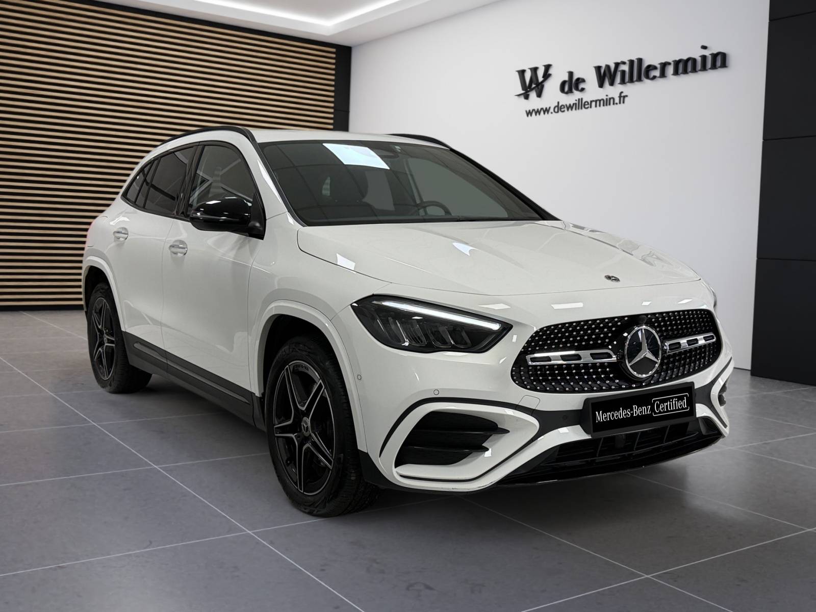 Photo Mercedes-Benz GLA 250 e AMG Line  GLA 250 e 8G-DCT AMG Line