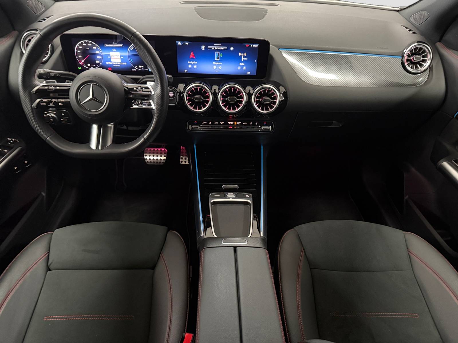 Image Mercedes-Benz GLA 250 e AMG Line  GLA 250 e 8G-DCT AMG Line 250 e AMG Line